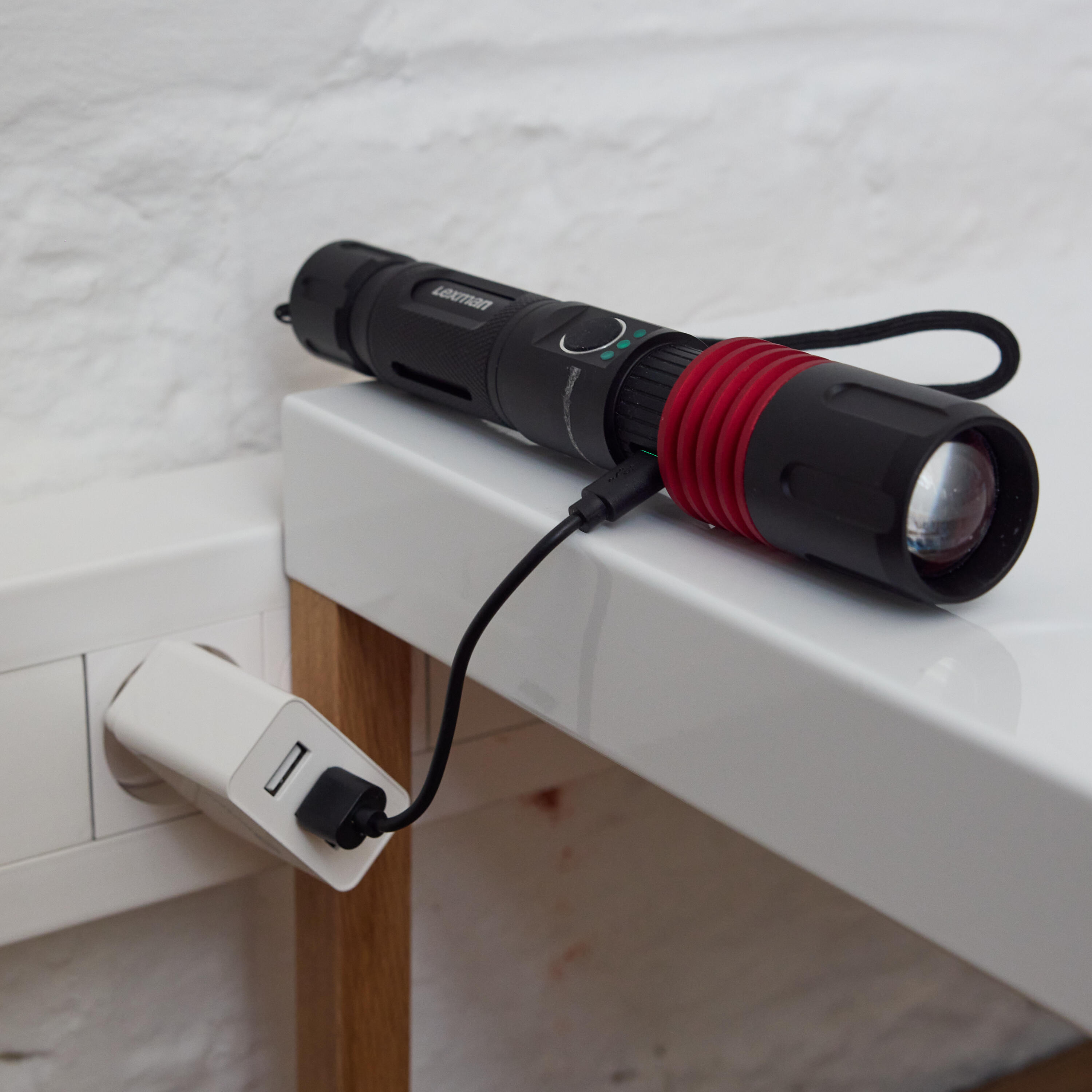 Kompaktowa latarka ledowa aluminiowa 800 lm USB-C Lexman - 6