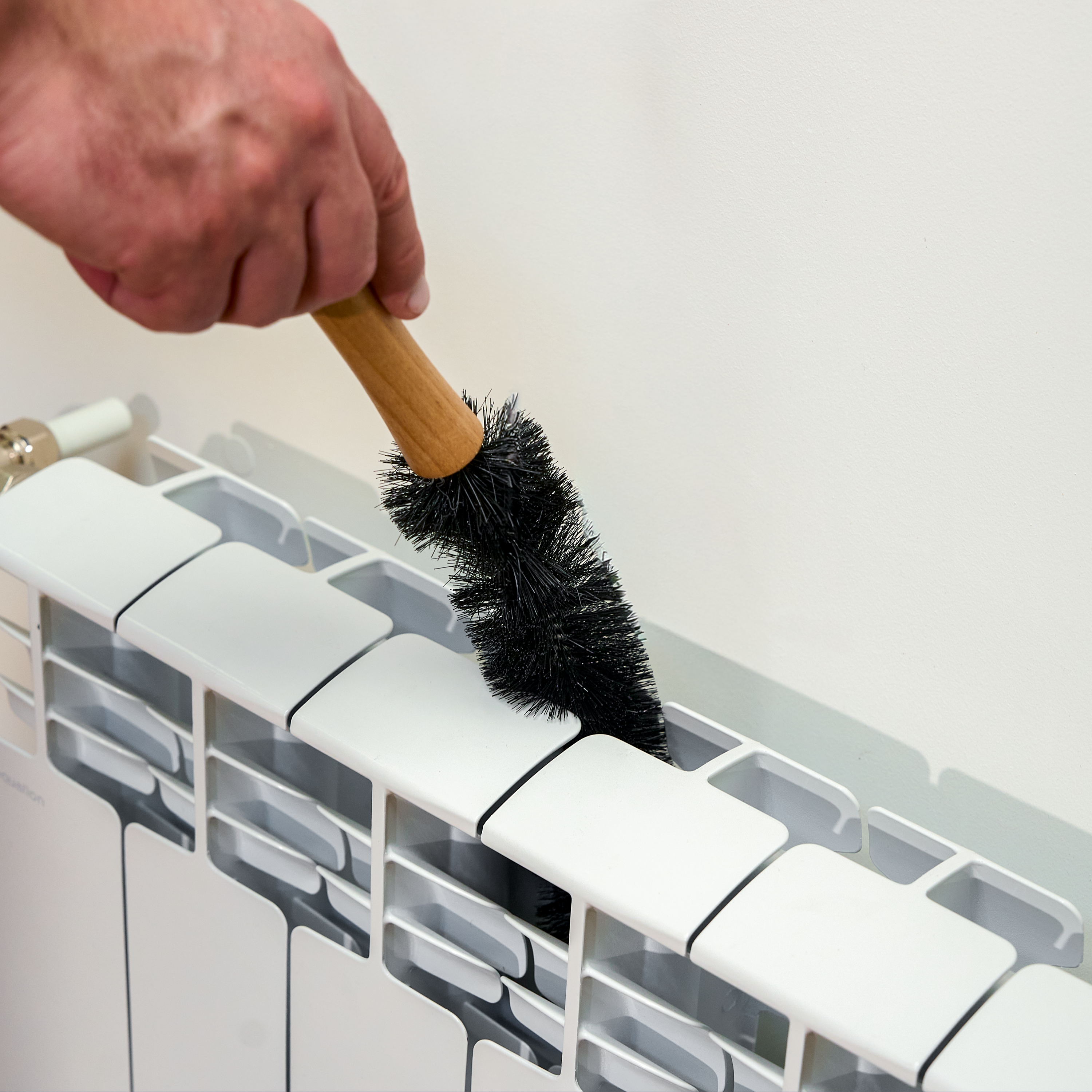 Brosse dépoussiérante pour radiateur IMPACT Manche en bois - 4