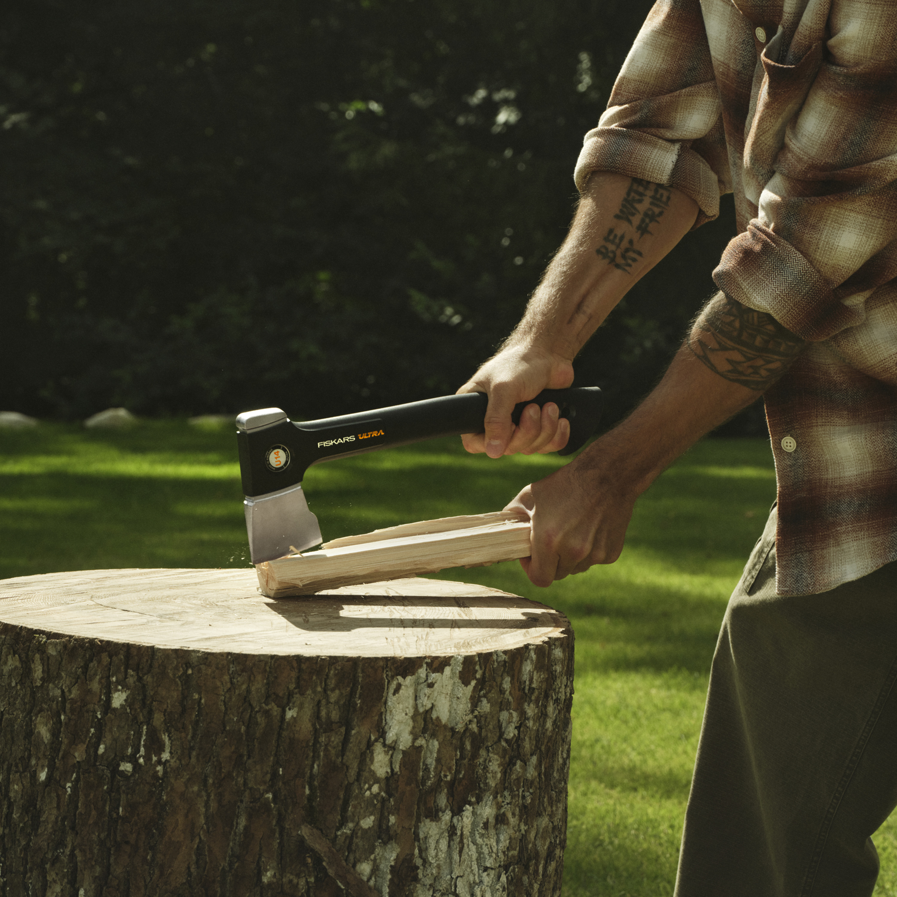 Siekiera Fiskars Ultra U14 uniwersalna 35cm 0,79kg - 2