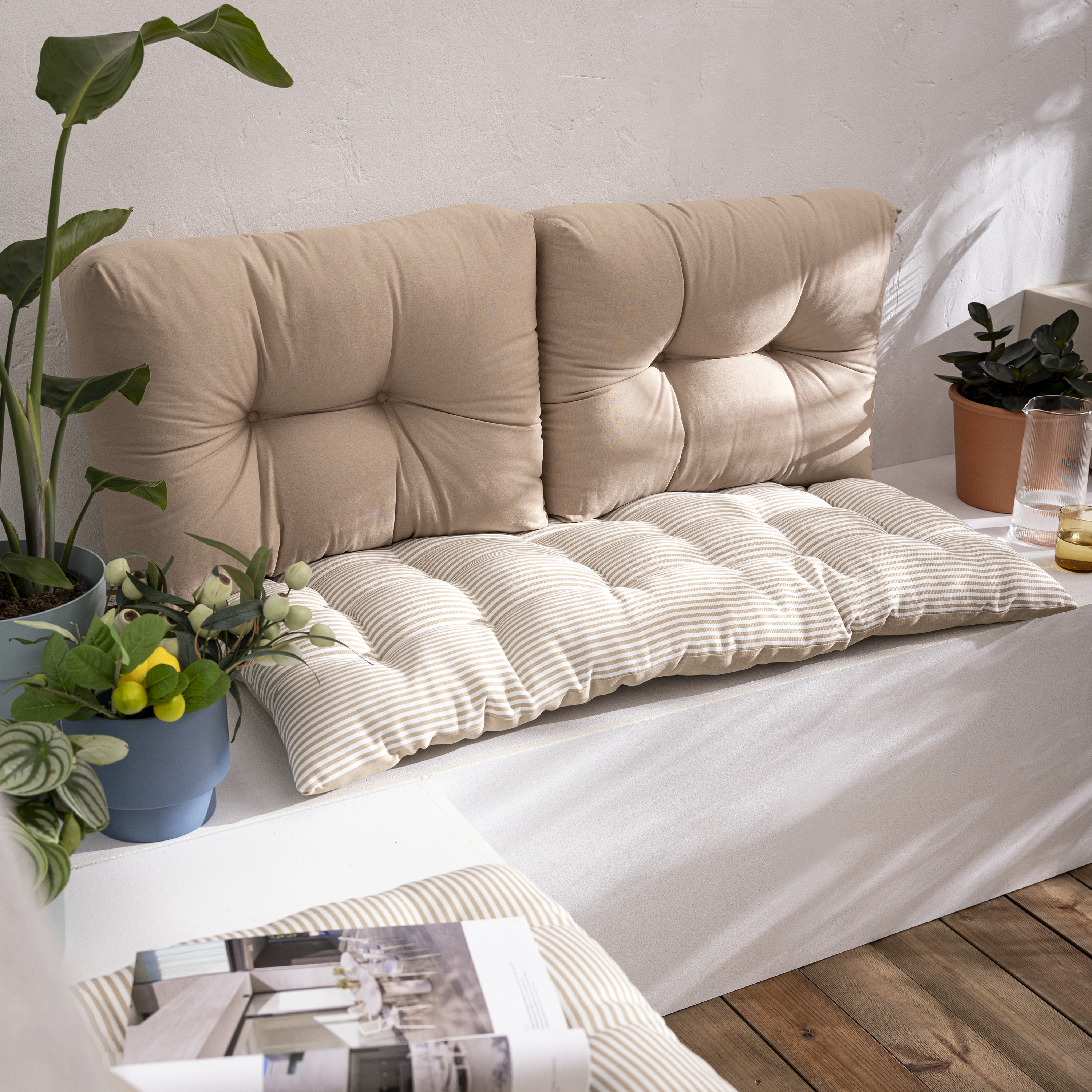 Cojín de suelo exterior/interior New Luck algodón beige trench INSPIRE 45x60x18cm - 9