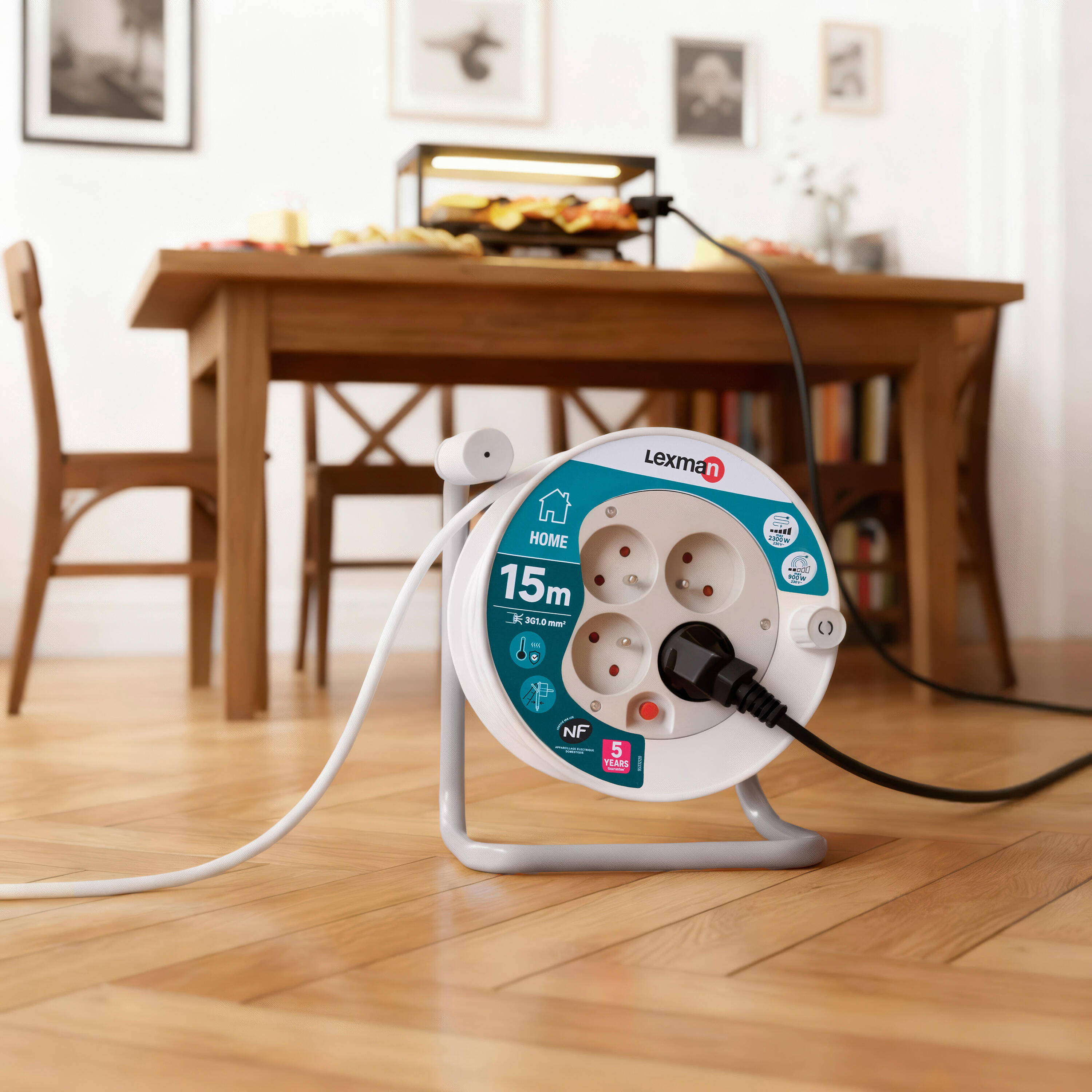 Enrouleur avec terre L.15 m H05VV-F 3G1 mm², LEXMAN - 2
