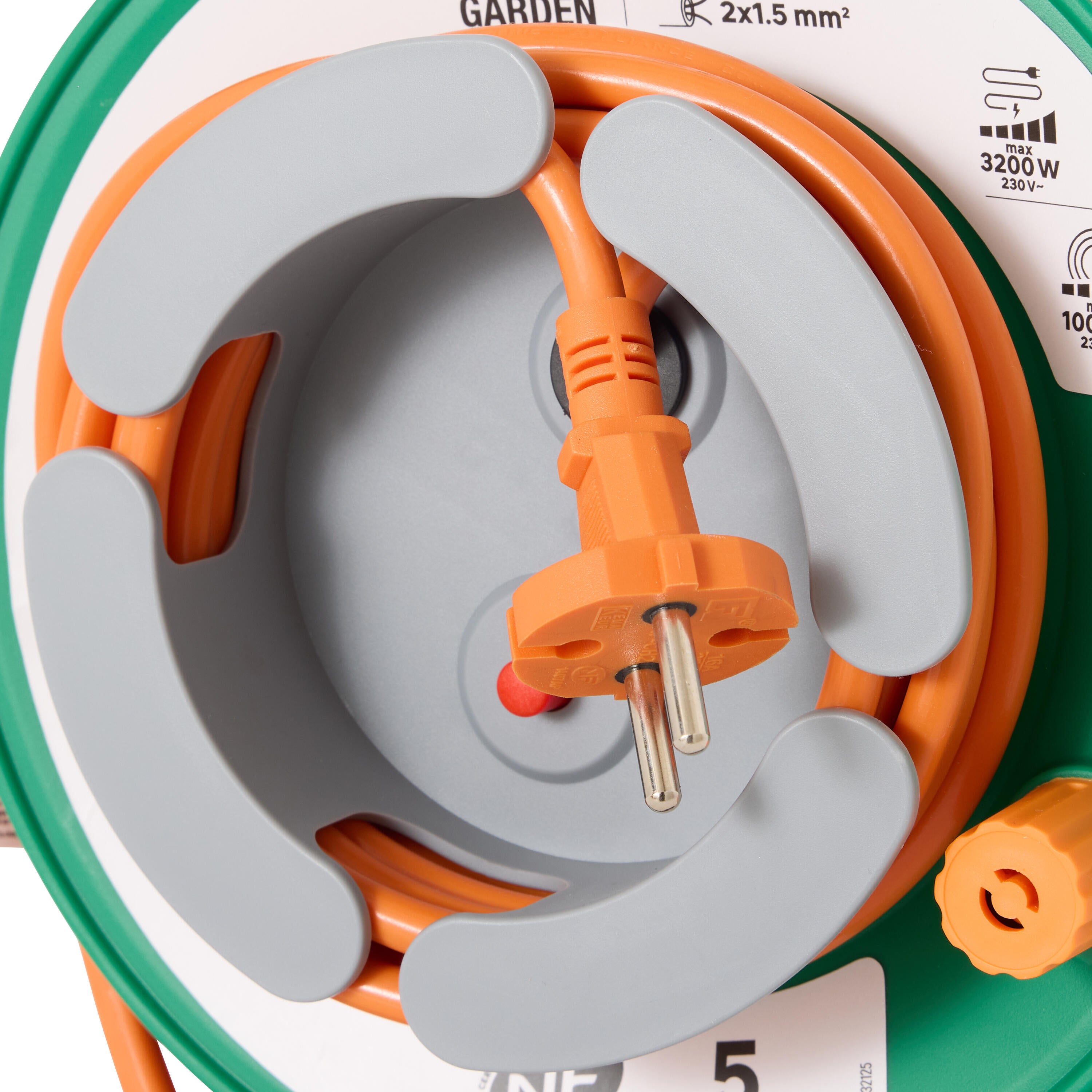 Enrouleur L.20 m H05VV-F 2G1.5 mm² - 6