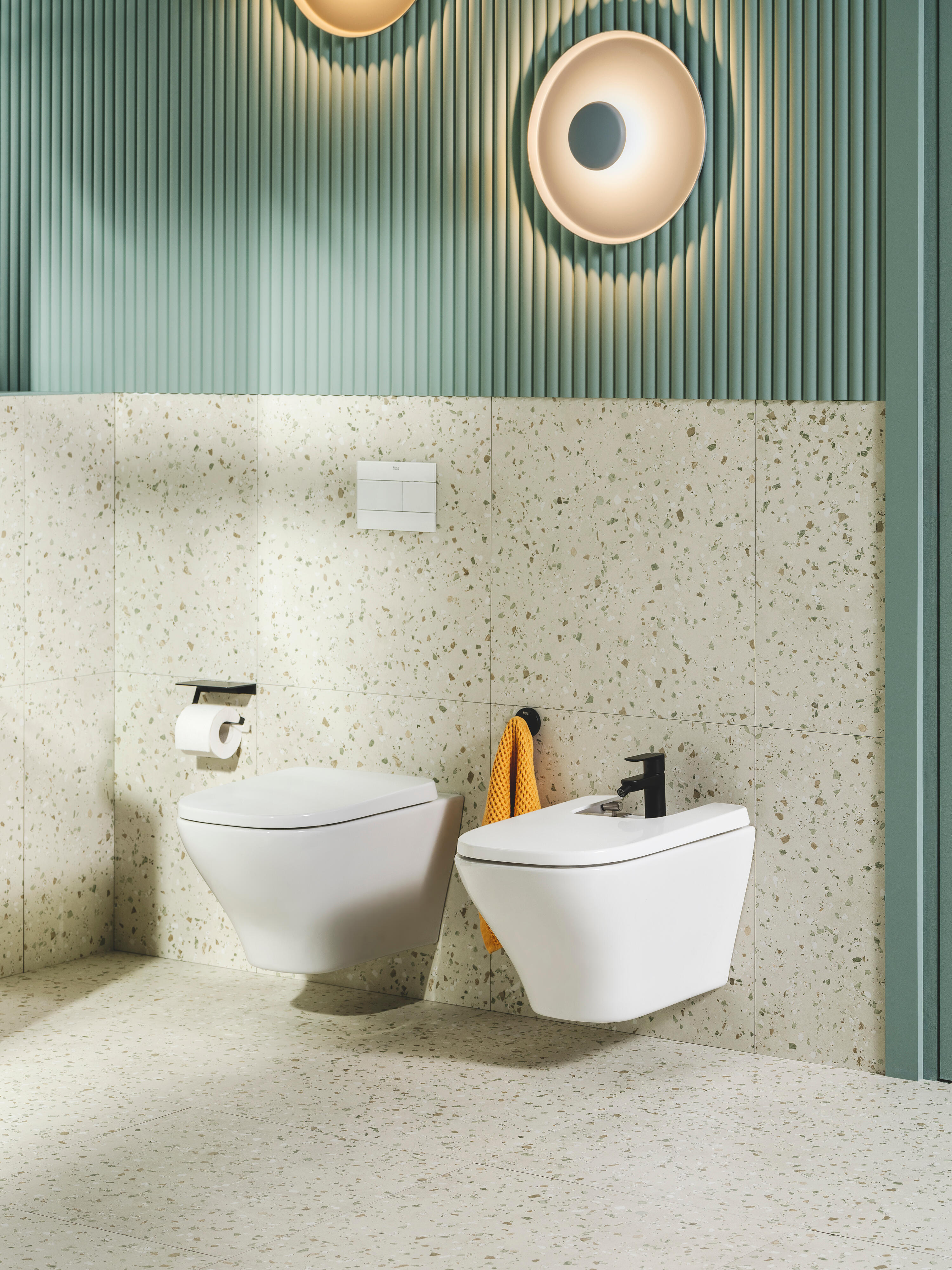 Miska WC wisząca bezkołnierzowa Adagio wirowa Roca Rimless® Vortex - 2