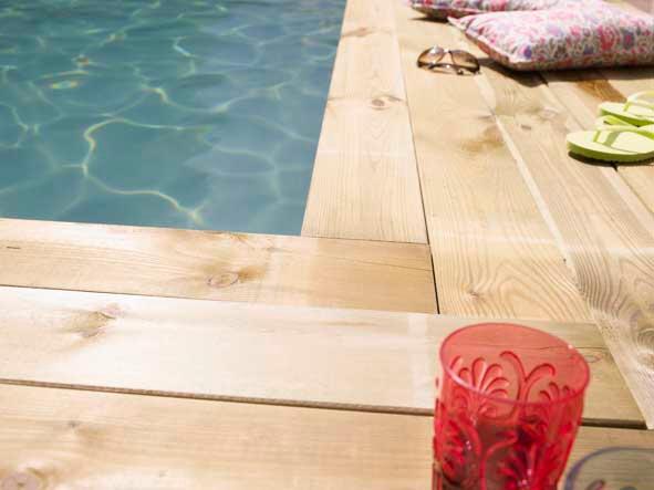 Deck de madeira PINHO 19MM 240X9,5CM - 10