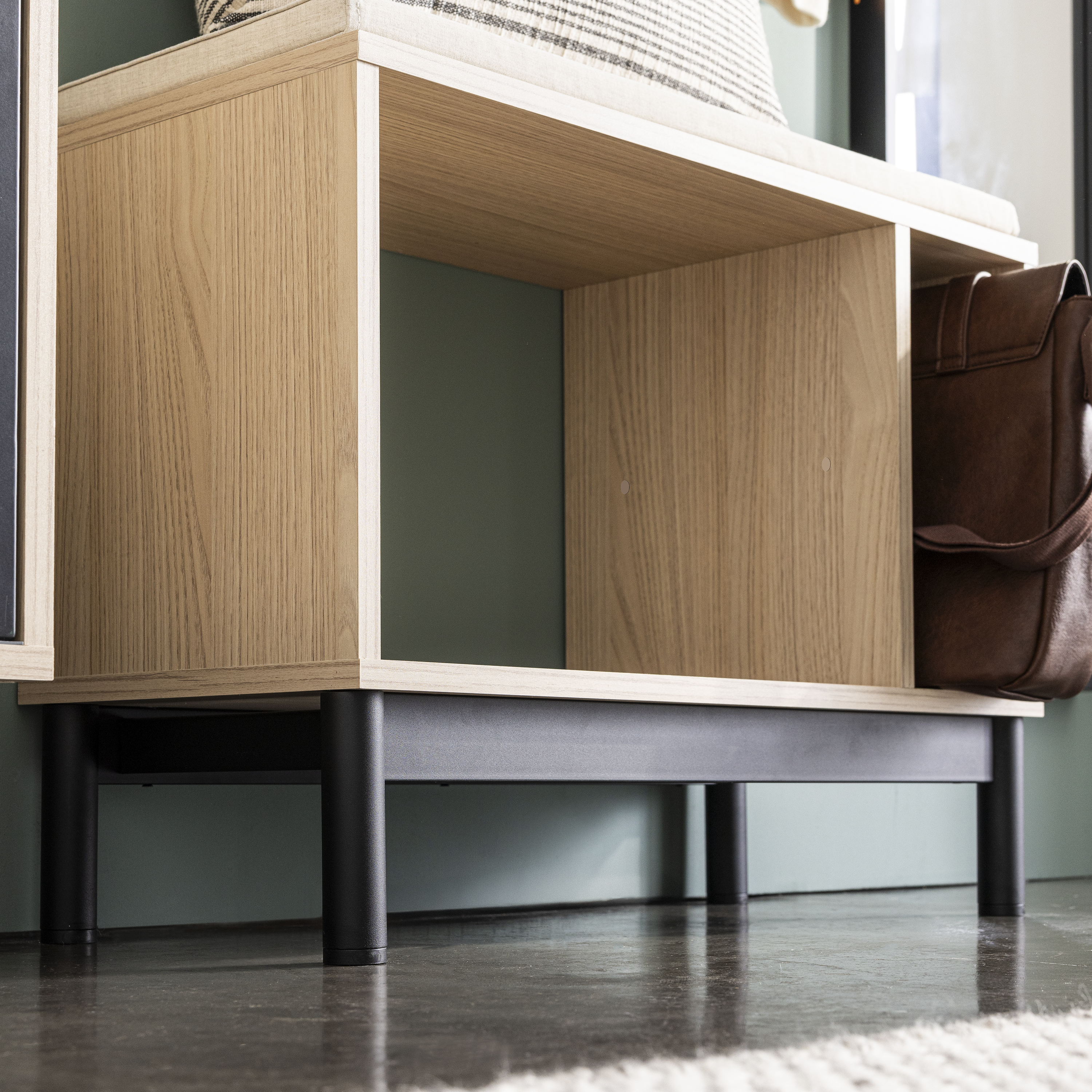 Pied plateforme de meuble STANDERS cylindrique, acier noir Ht. max 15.5 x l.70cm - 6