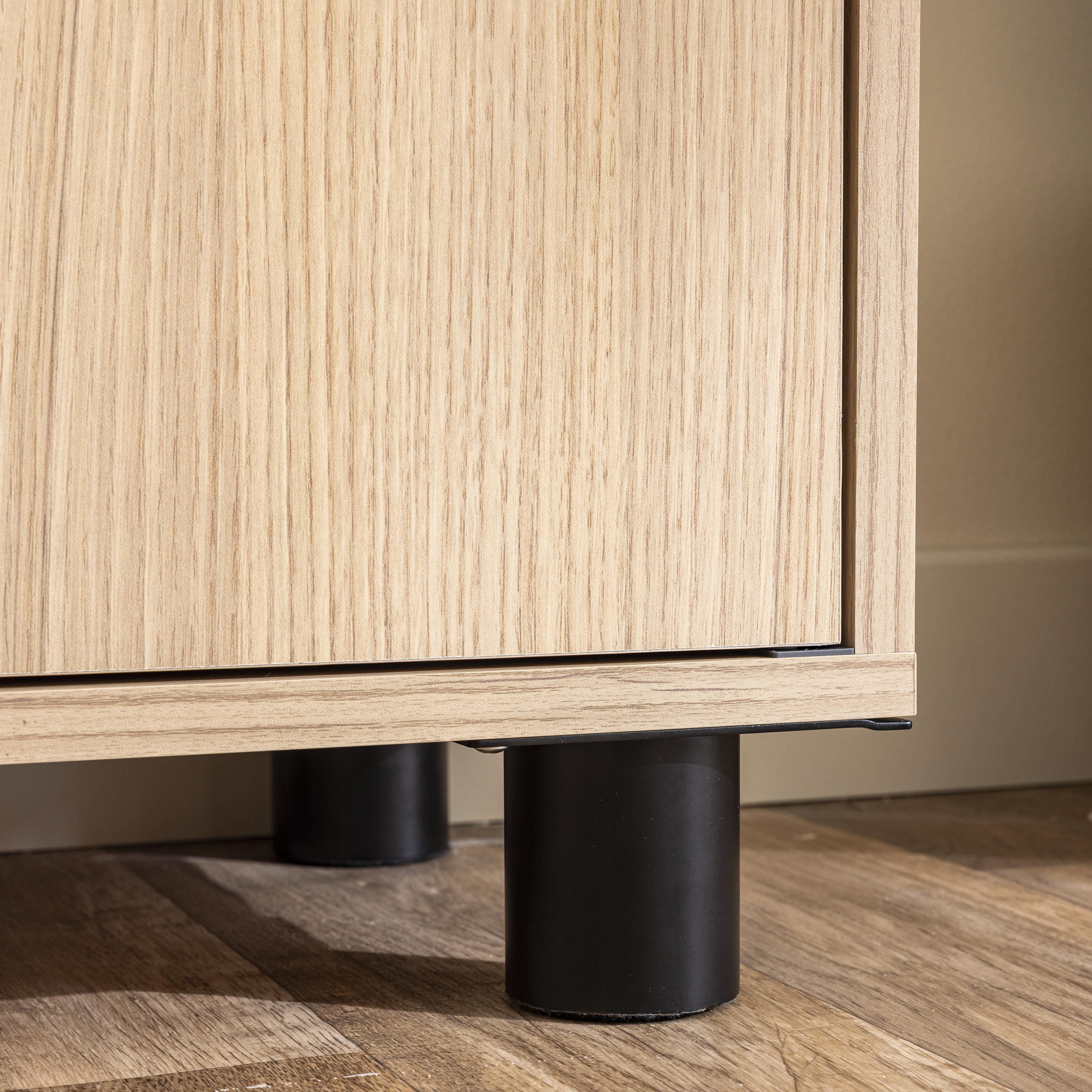 Pé para móvel cilíndrico aço preto 7.5 cm ⌀6 cm Kub Standers - 2