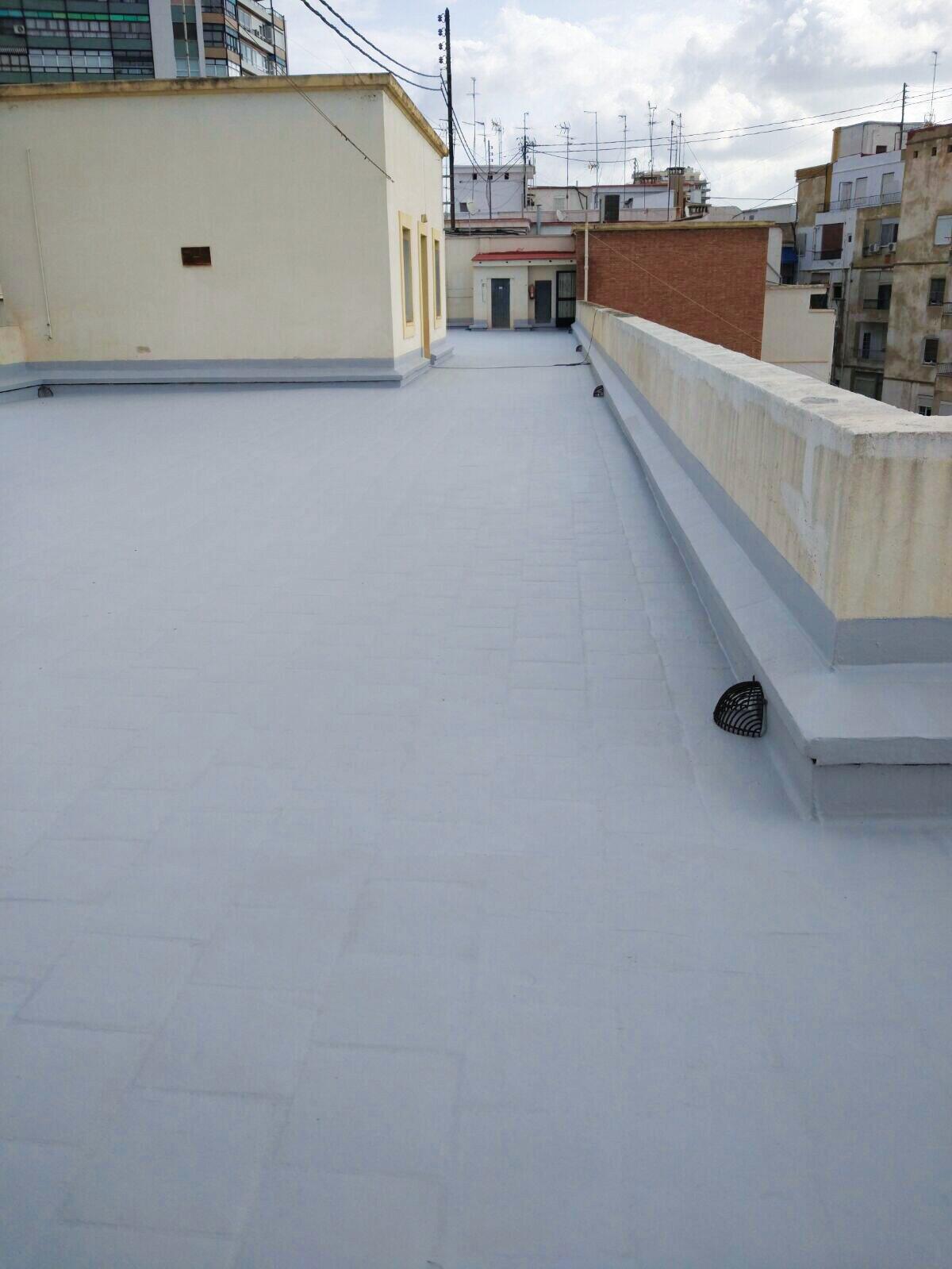 Pintura impermeabilizante exterior AGUASTOP Barrera Total color gris para tejados, terrazas de multimaterial 14KG. Poliuretano. Para impermeabilizar. - 5