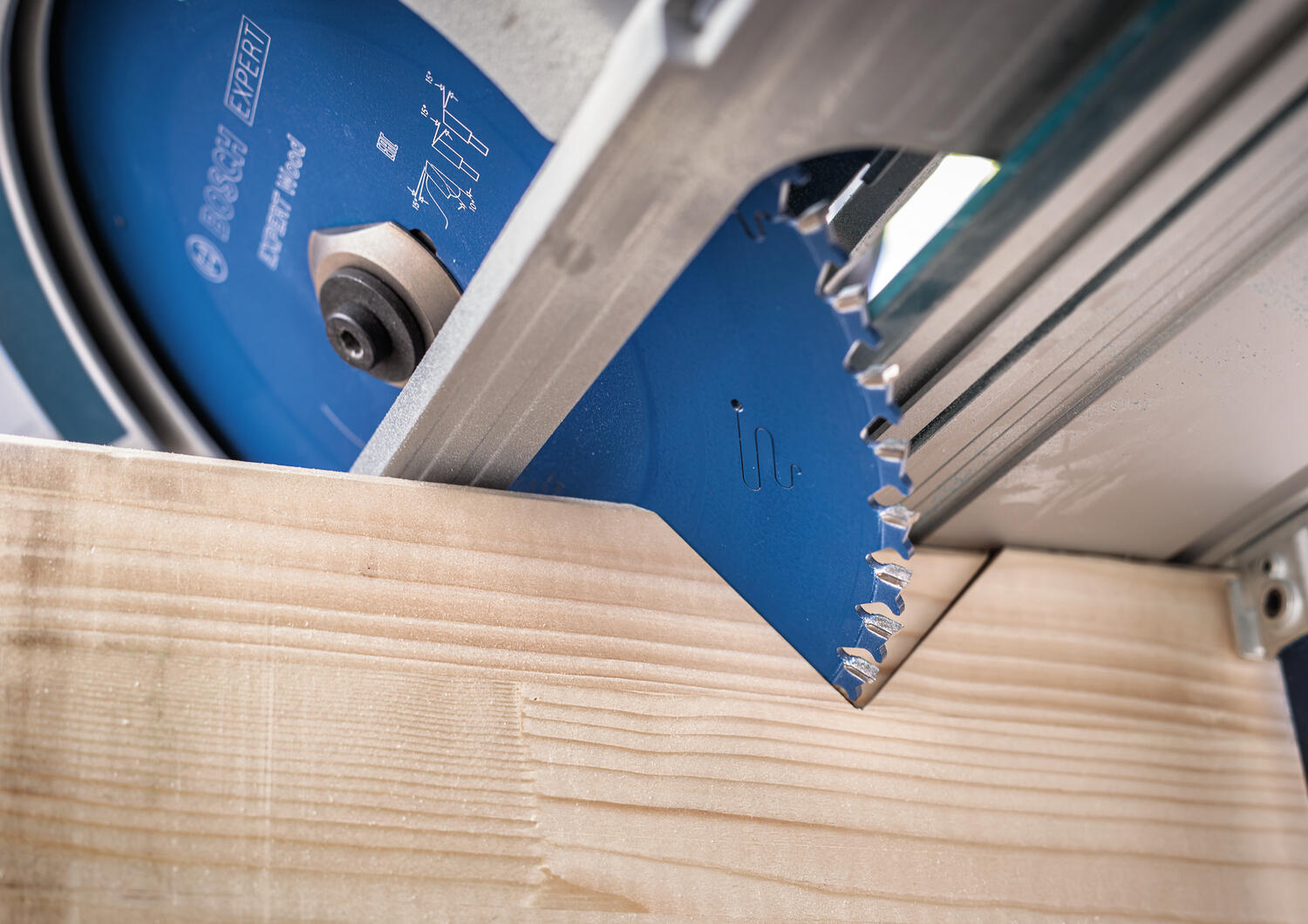 Lame de scie circulaire pour bois BOSCH EXPERT, 160 x 20 x 2,2 mm 48 dents - 4