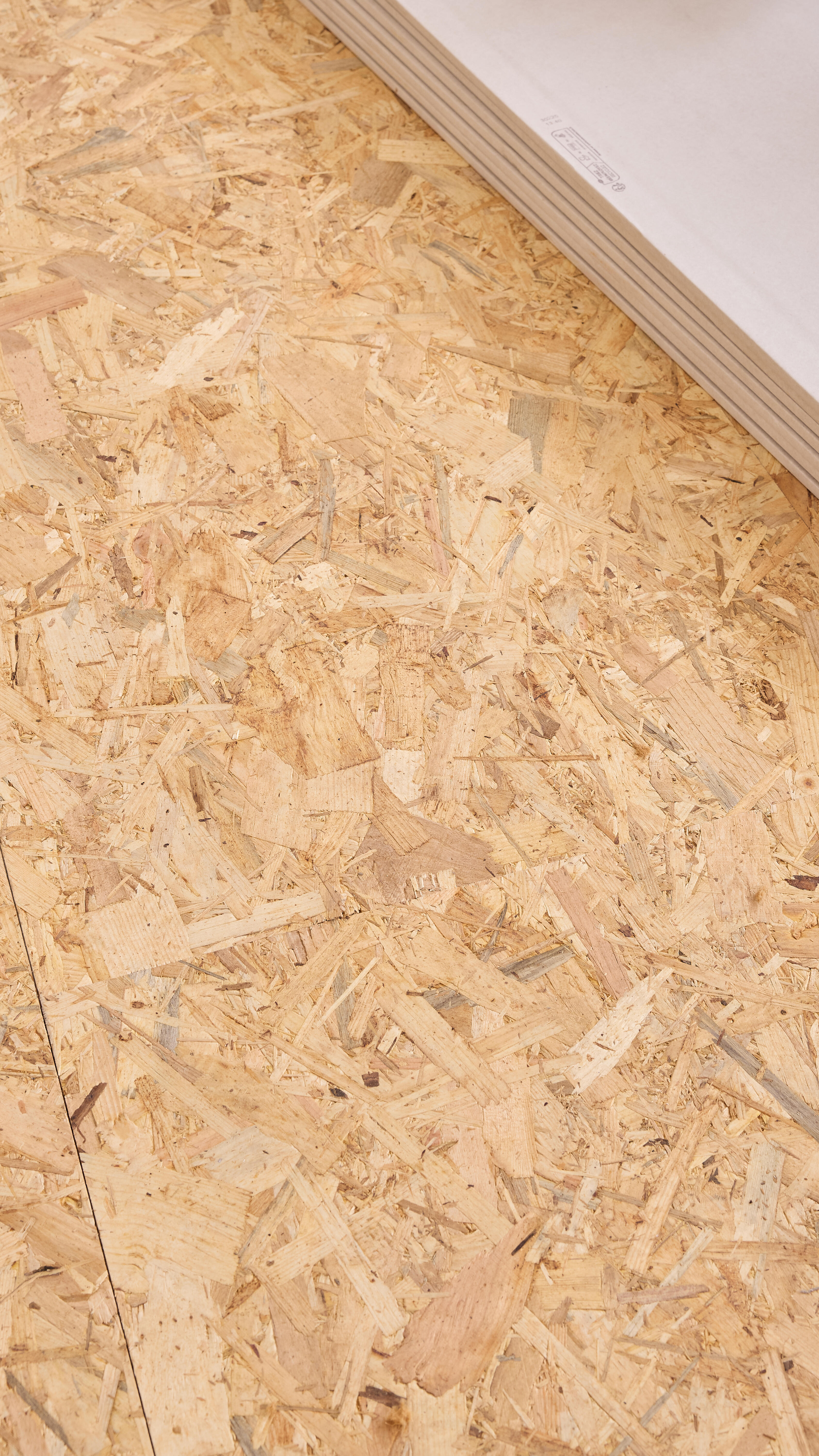 Radiateur électrique connecté à inertie sèche Lucca 1000 W BESTHERM - 8