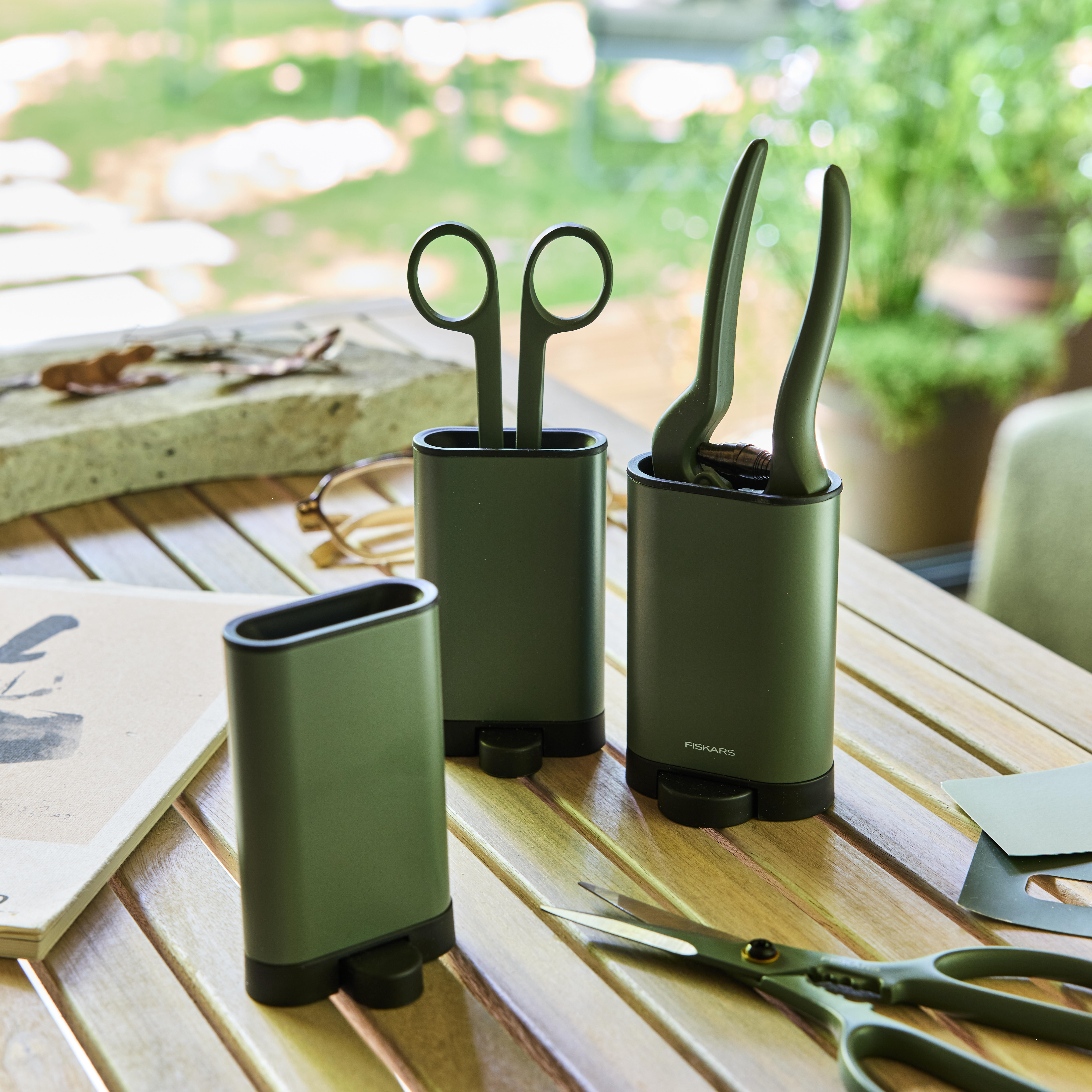 KIT DE TROIS OUTILS TAILLE AVEC POT - 5
