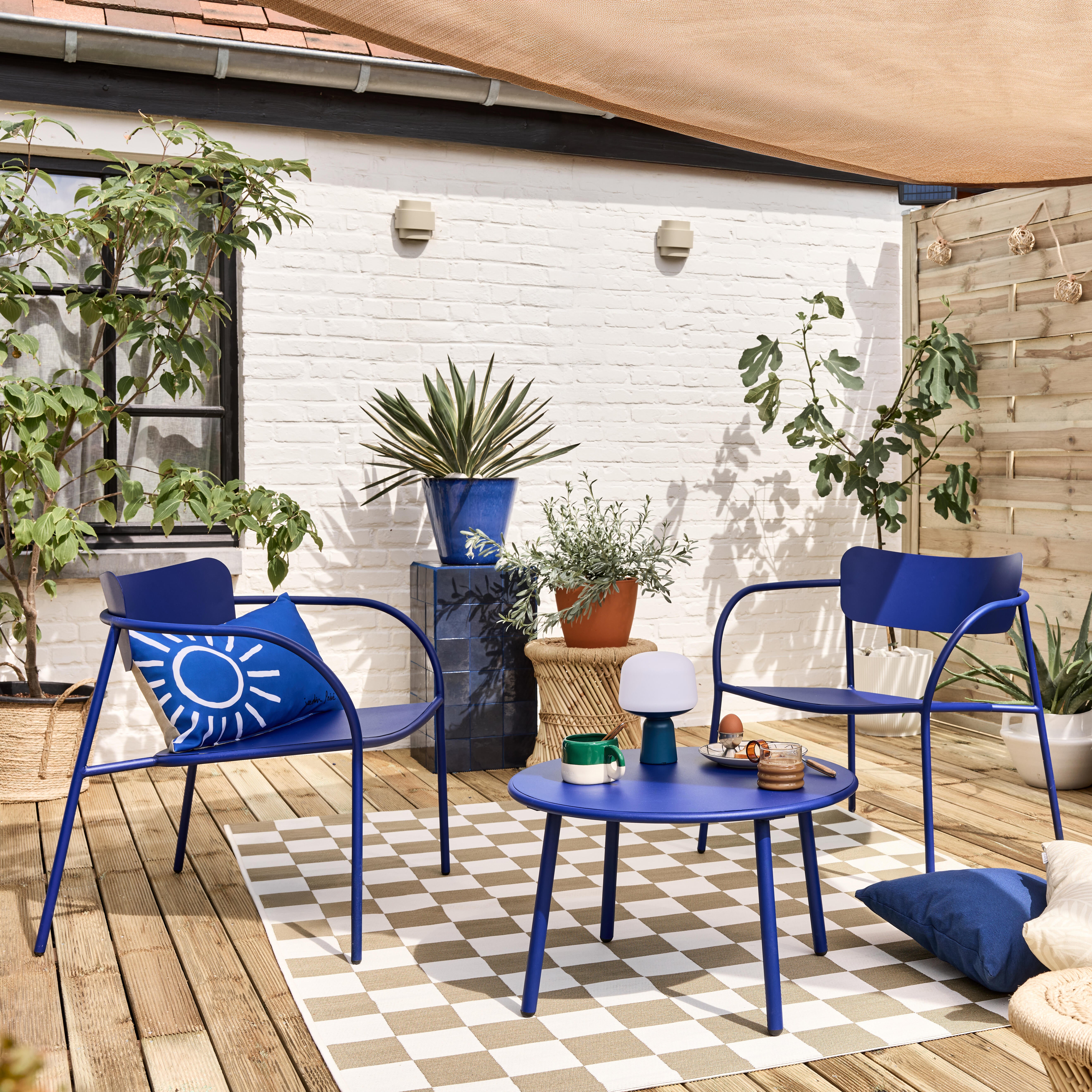 Table de jardin basse ARCANE Majorelle rond bleu 2 personnes - 4