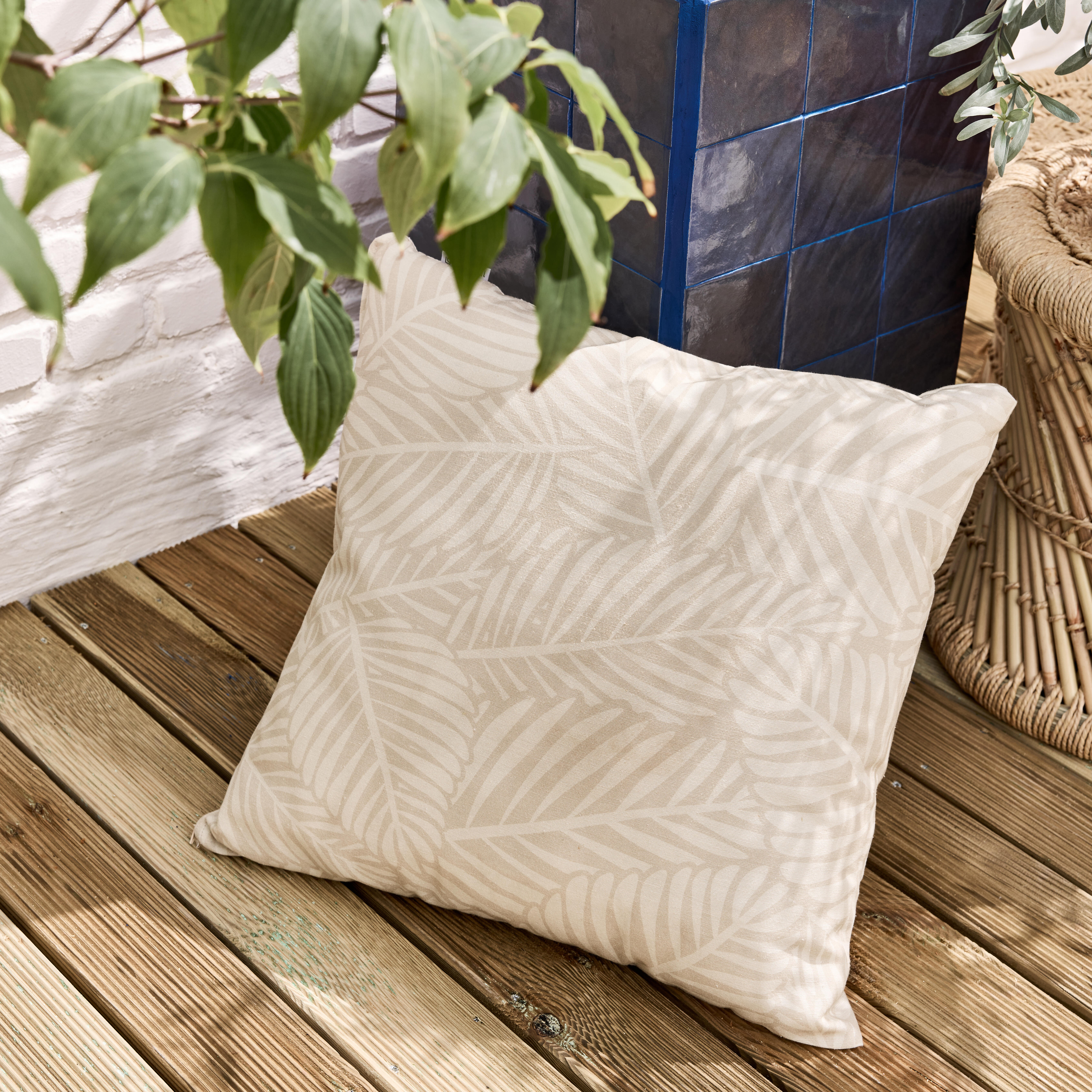 Cojín decorativasrativo de jardín NATERIAL hojas beige 45x45 cm - 4
