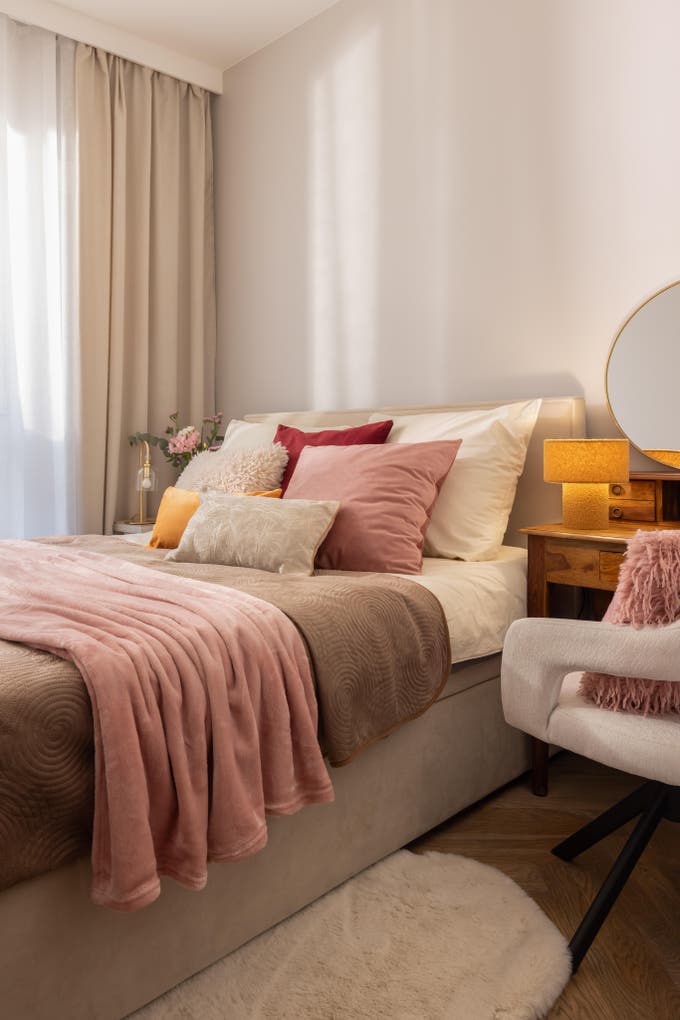 sypialnia w stylu glamour