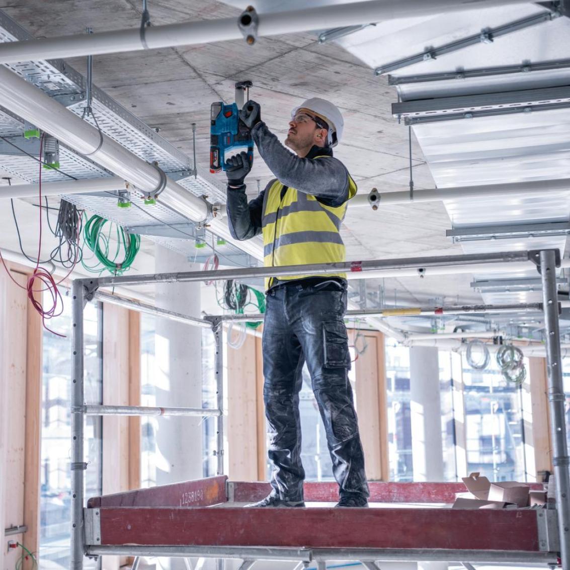 Marteau perforateur burineur bosch pro GBH - 0