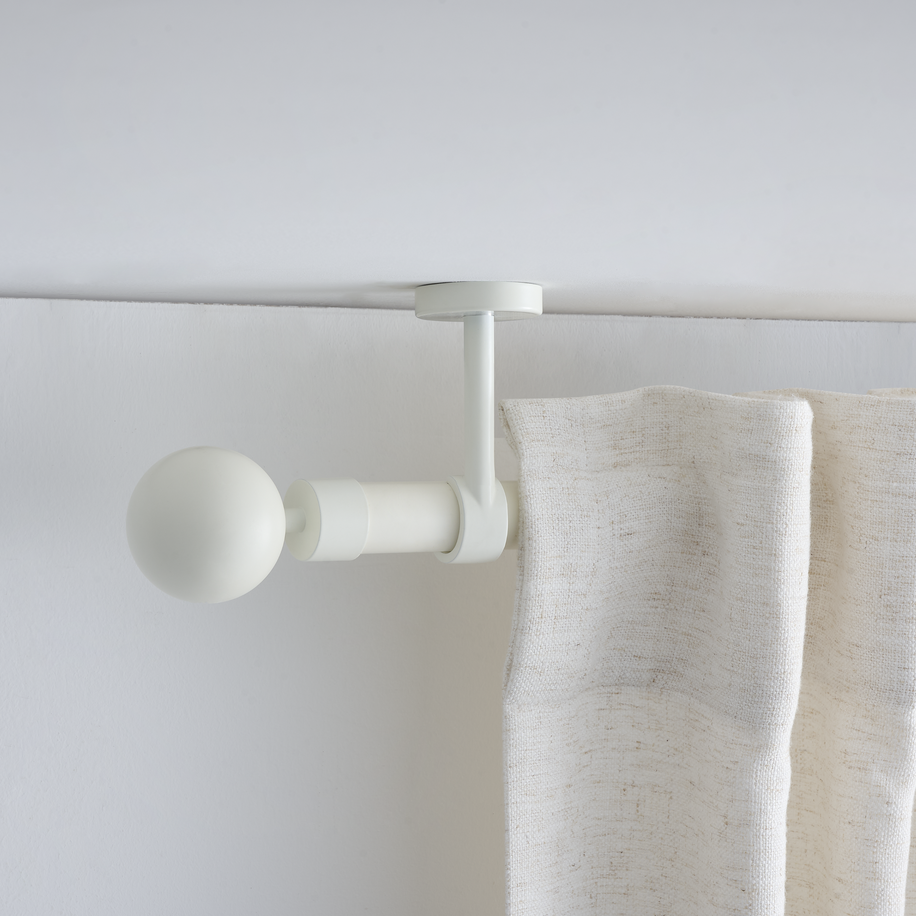 Kit varões extensível 210cm Bola D28mm aço branco Inspire - 4