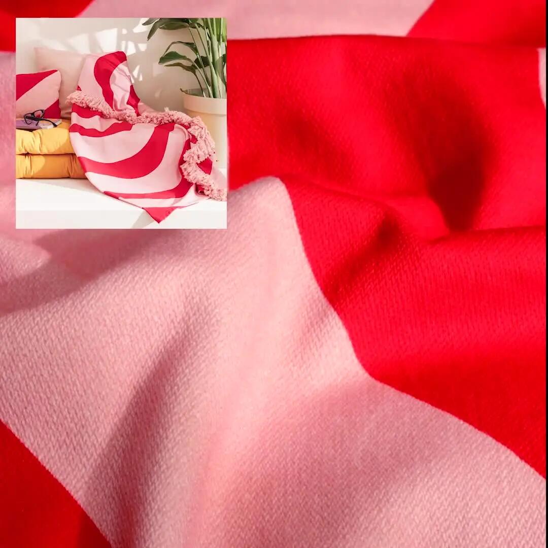 Manta com franjas Cabin 130x170cm vermelho e rosa Inspire - 2