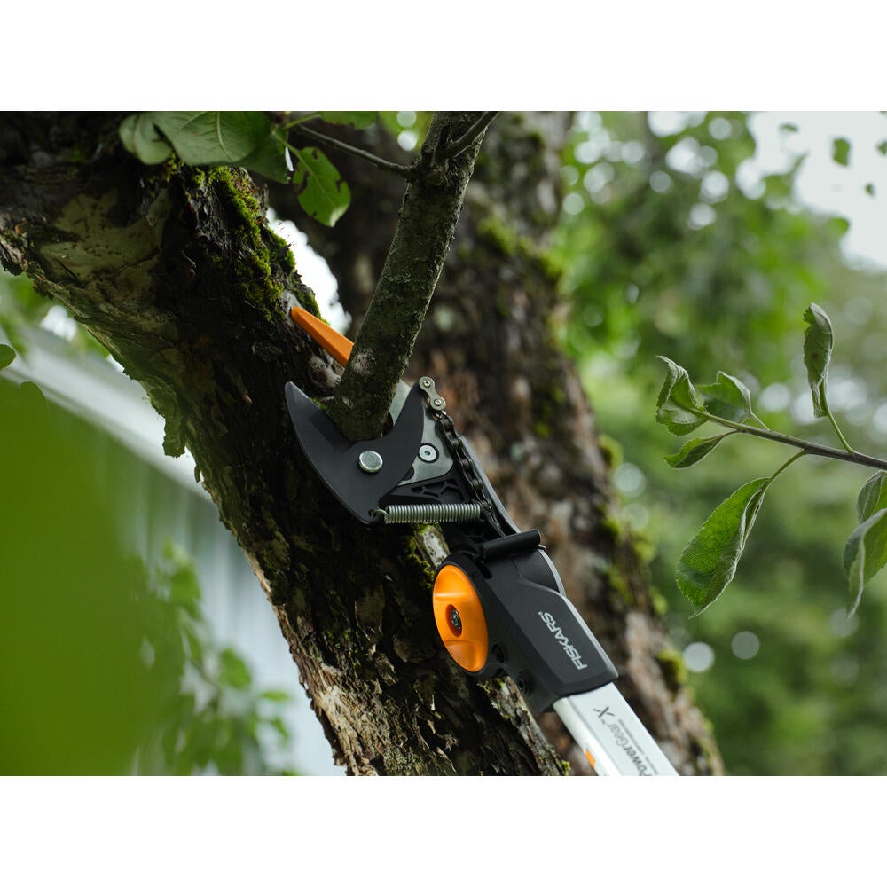 Svettatoio telescopico FISKARS X-Series DualAction UPX96 L 228 cm per rami da 32 mm - 5