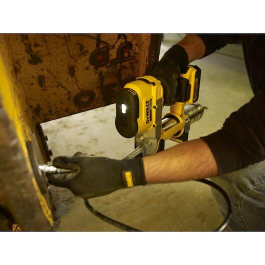 Pompe à Graisse DEWALT XR 18V, Batterie 4AH+Chargeur 400g, DCGG571M1-QW - 5