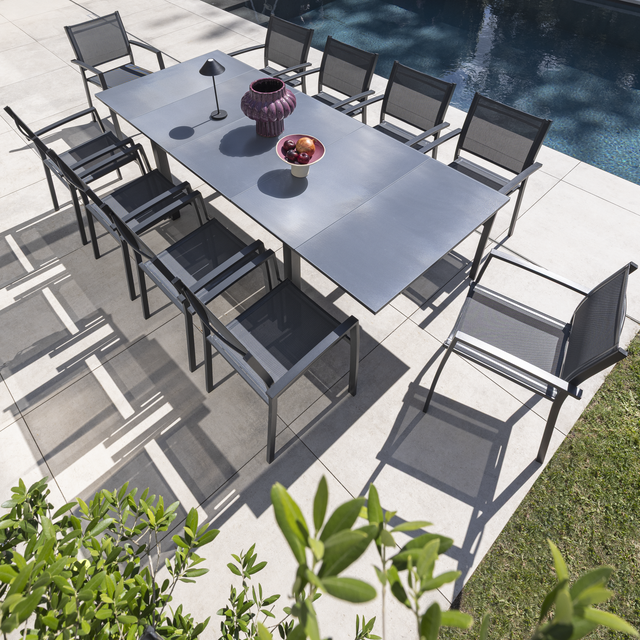 Conjunto de muebles de jardín de aluminio Odyssea para 10 comensales