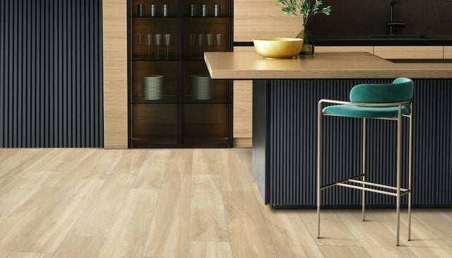 Piastrella da pavimento e rivestimento interno in gres porcellanato 17.8 x 62.8 cm miele Vancouver R9 traffico intenso (pei 4/5) Sp. 7.4 mm 1.9 mq