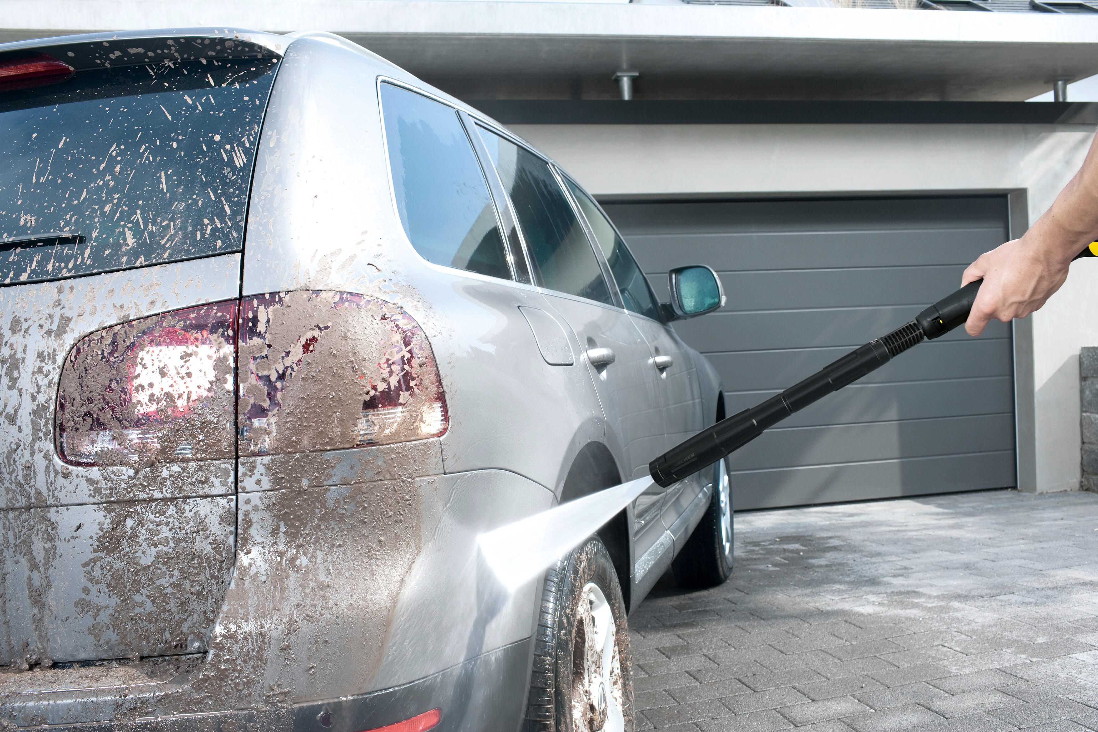 Idropulitrice ad alta pressione elettrica ad acqua fredda KARCHER K 7 Comfort Premium 600 l/h 180 bar - 3