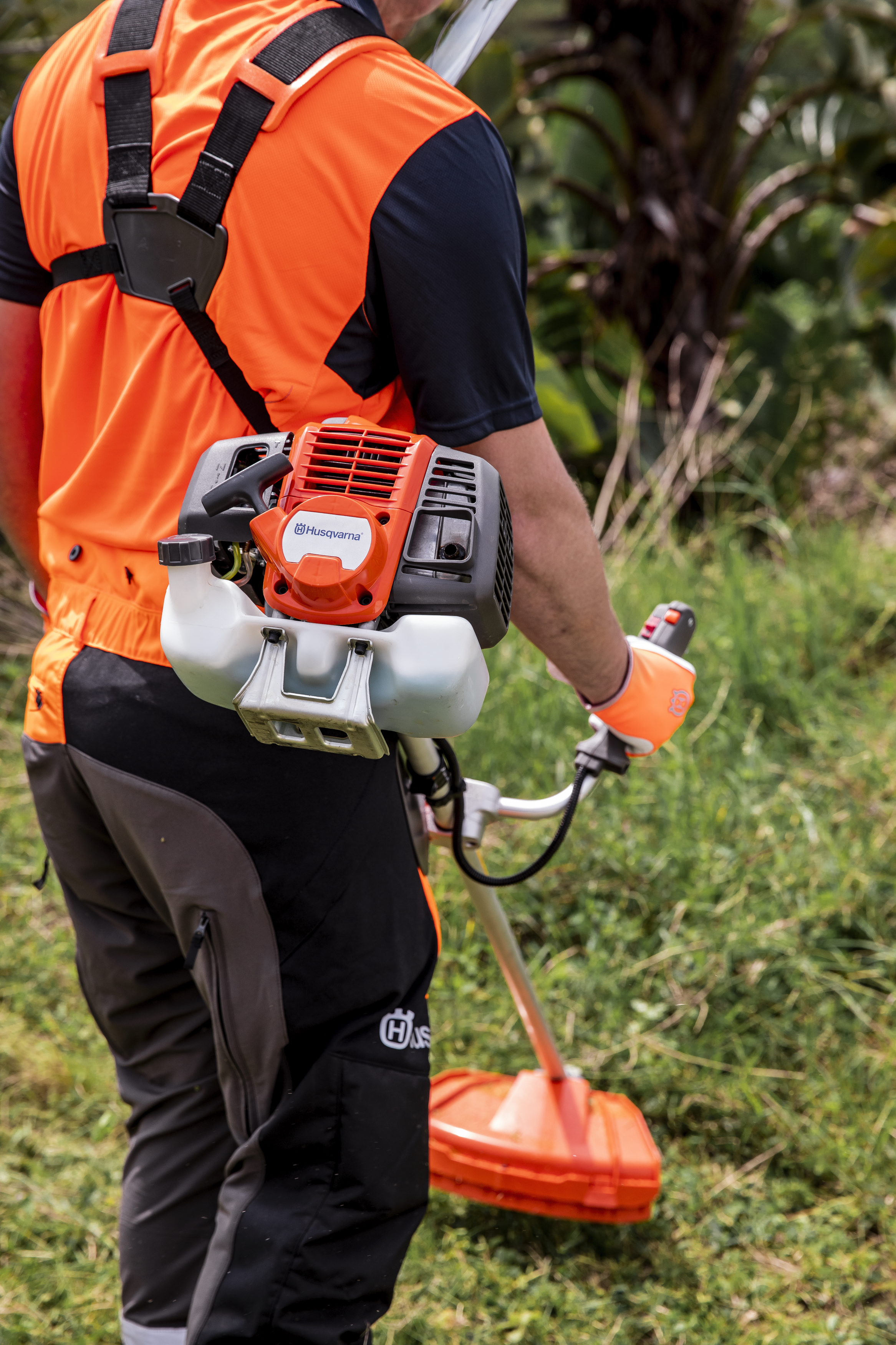 Desbrozadora de gasolina HUSQVARNA 32.6 cc