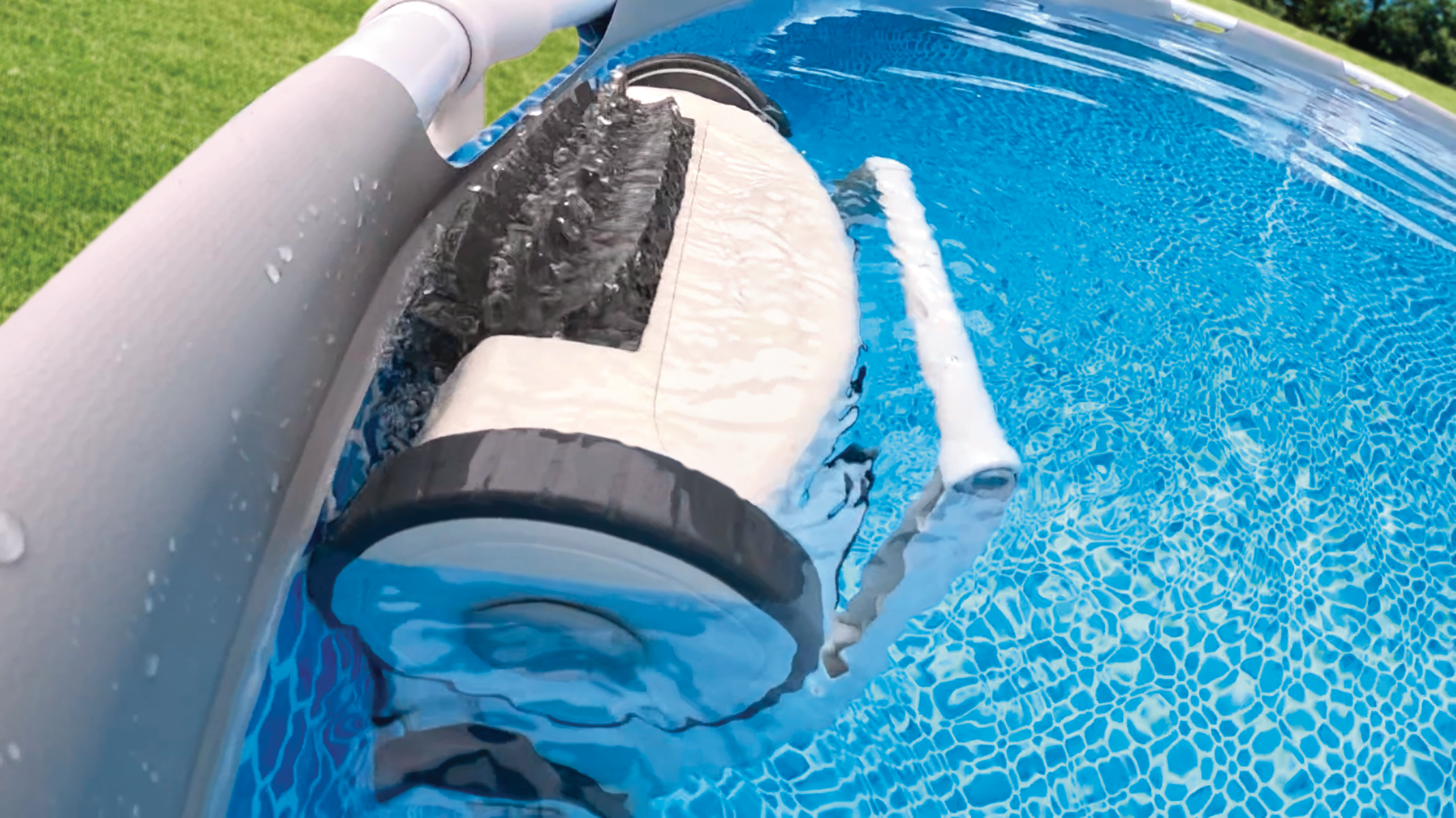 Robot de piscine à batterie INTEX ZX500R - 3