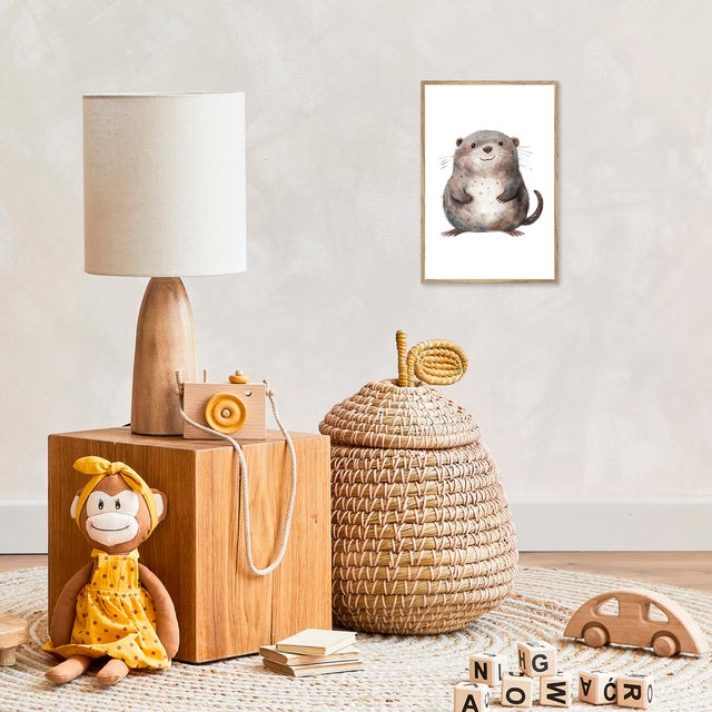 Cuadro pintura impresa enmarcada Animales rectangular de 21 x 31 cm. MDF Nutria gris. Marco color Haya