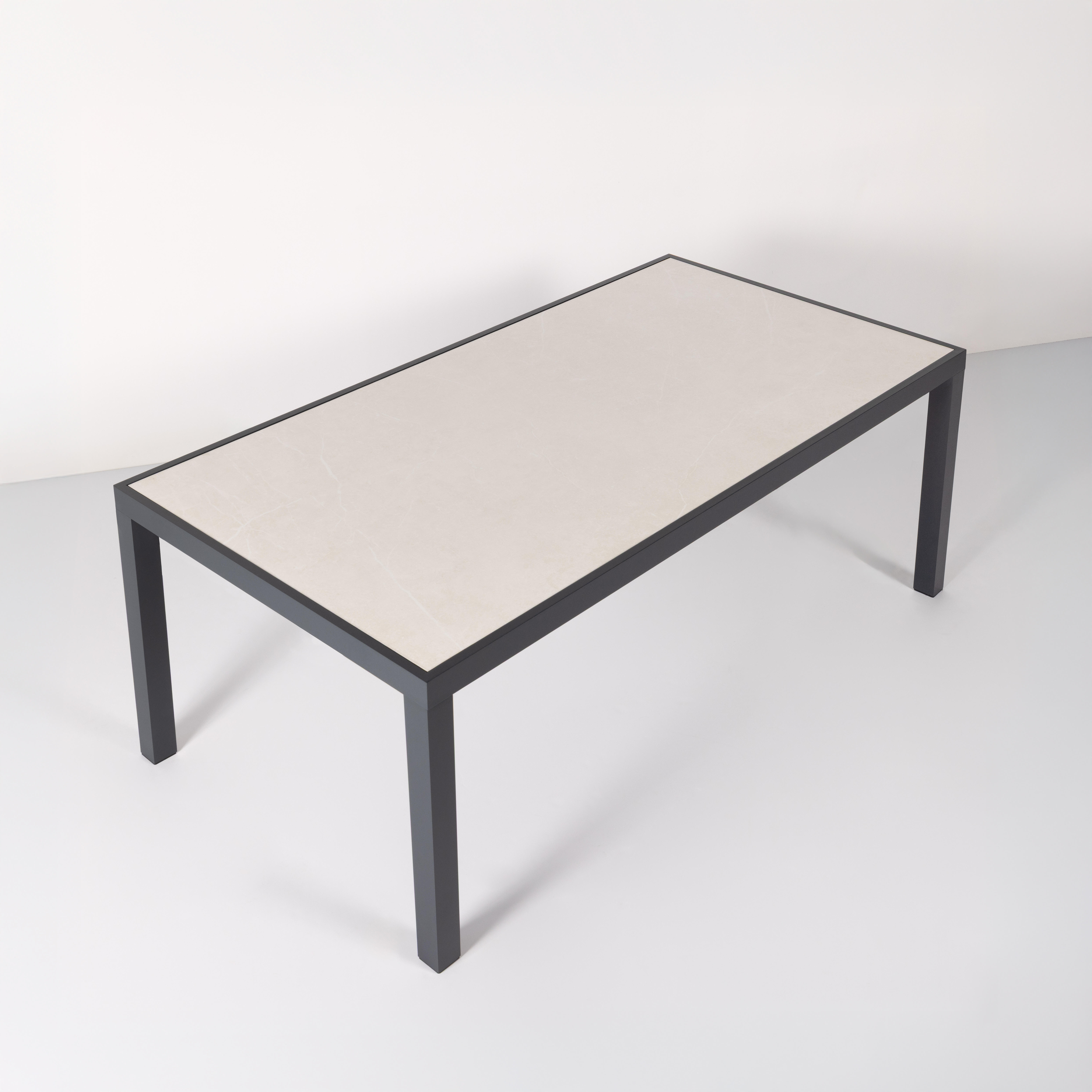 mesa de jardin de aluminio y ceramica javea beigeblanco de 95x185x72 cm