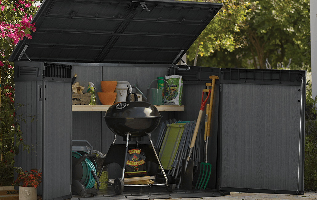 Armario de polipropileno para exterior KETER 190.5 x 132.5 x 109 cm y capacidad de 2020L gris - 3