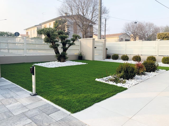 Erba sintetica 35 mm drenante e resistente ai raggi UV 5 x 2 m, 10 m² VERDELOOK MOOREA