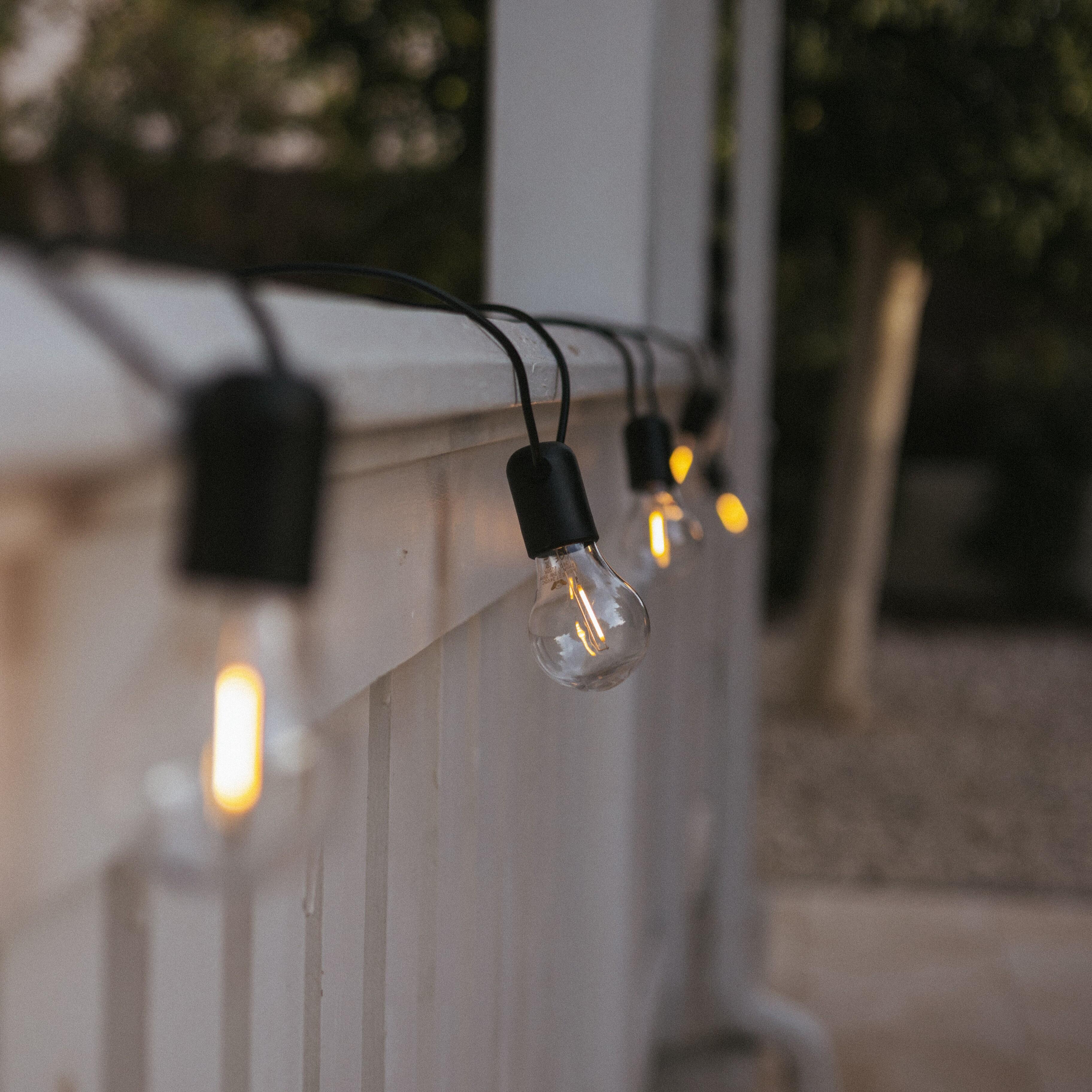 Grinalda solar 10 luzes 35 lúmens 2700 K IP44 interior/exterior preto Newgarden - 4