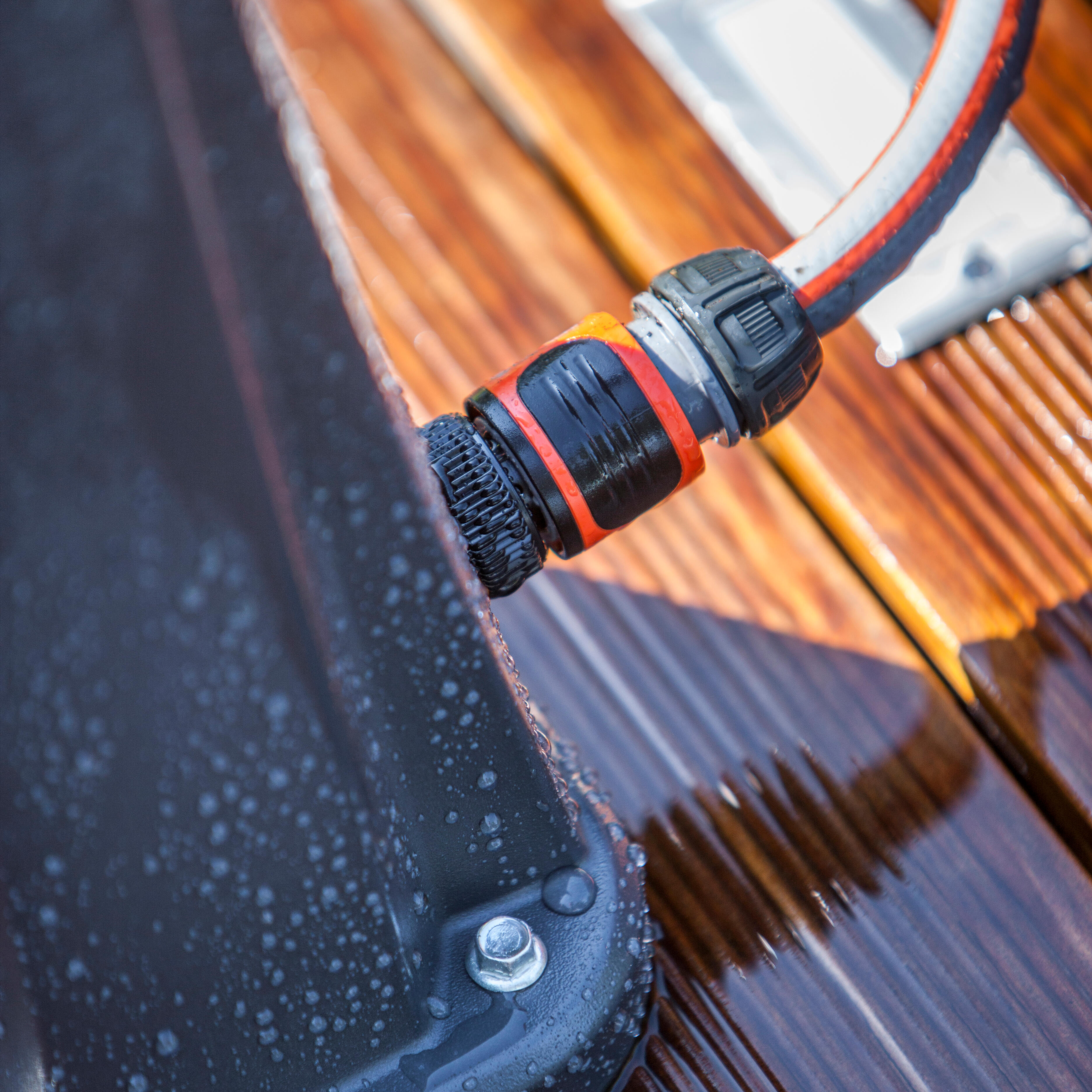 Ducha solar GRE de PVC de 25 L con lavapiés - 9