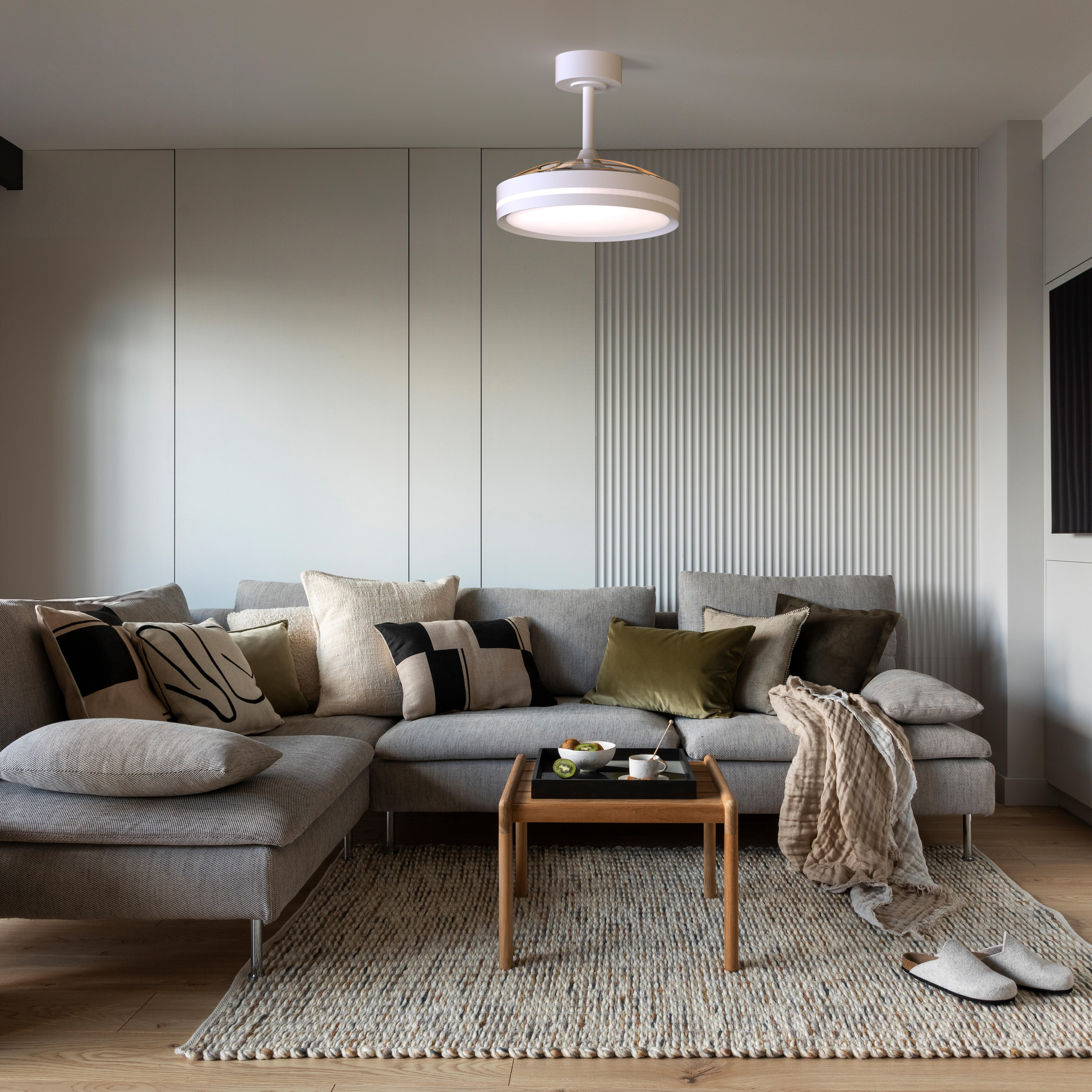 Ventilador de techo con luz silencioso DC 24W con mando ø91 cm Villena MANTRA blanco luz CCT 3 aspas retráctiles tipo lámpara| 6 velocidades| modo verano/invierno| temporizador| recomendado para <13m² - 14