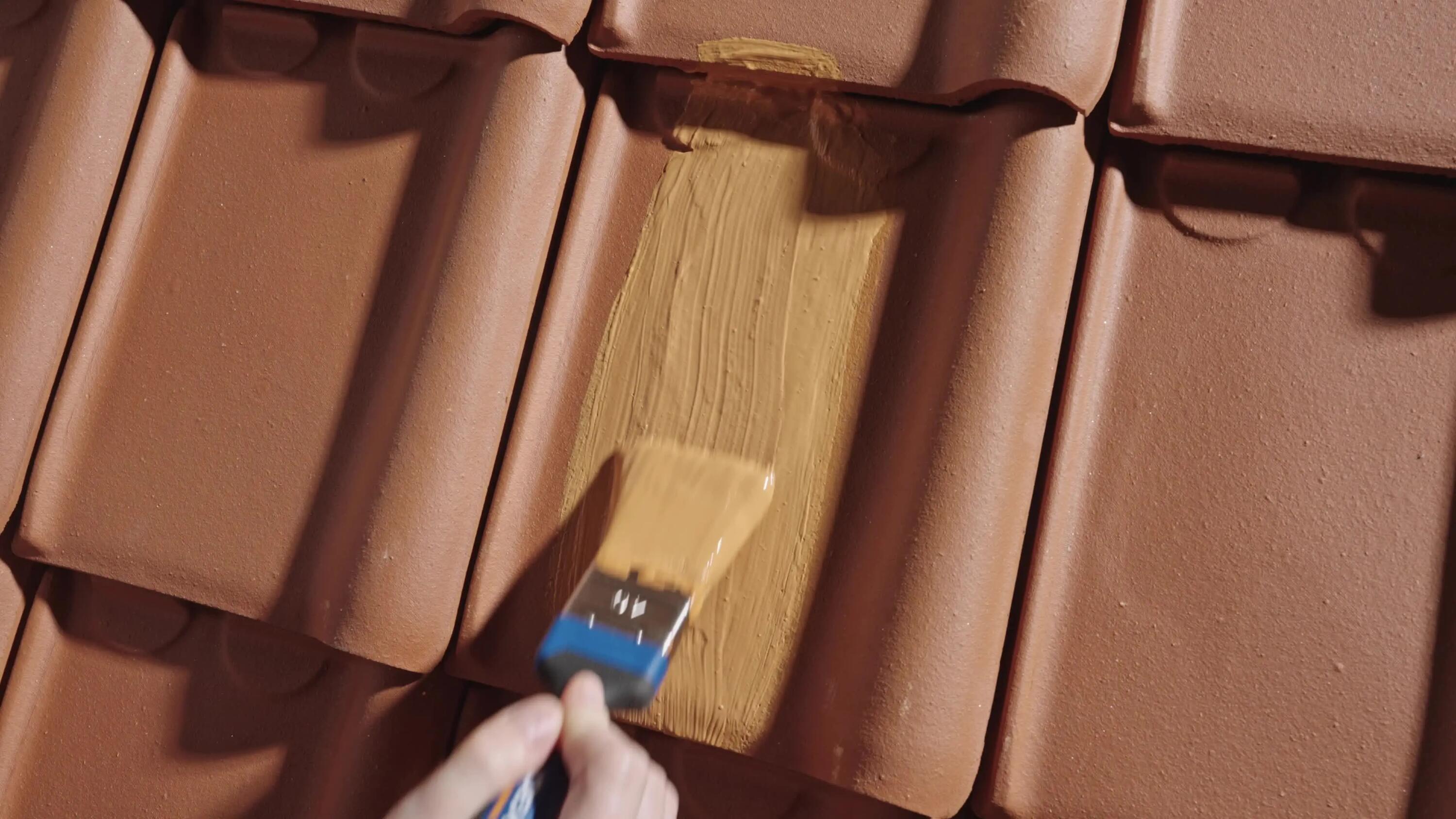Silicone liquido exterior Axton para telhados , terraços, pisos de betão e cimento branco 1Kg - 2