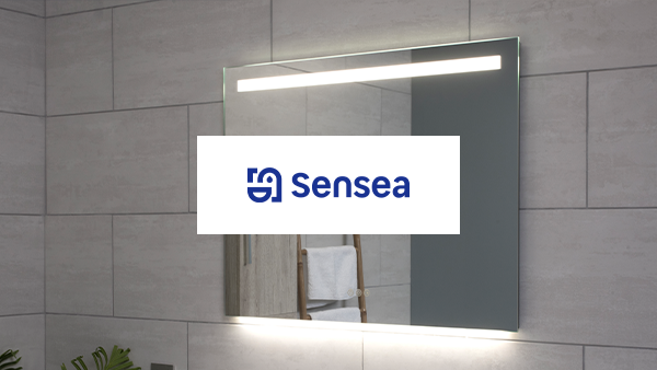 Nuestros espejos cuadrados con luz de marca propia definen el espacio con su diseño simétrico y tecnología LED de alta precisión.
