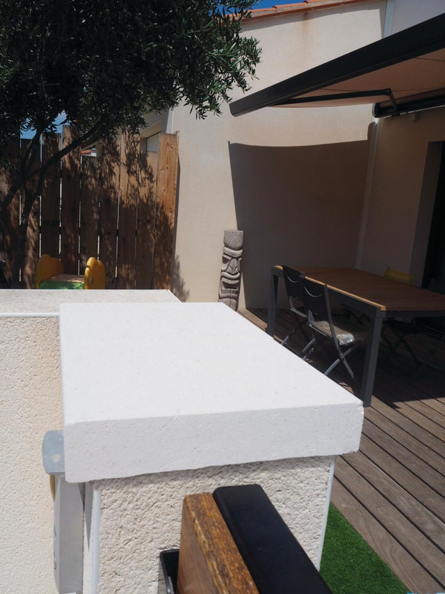 CHAPEAU PLAT 43X43 GRANIT MARBRE BLANC