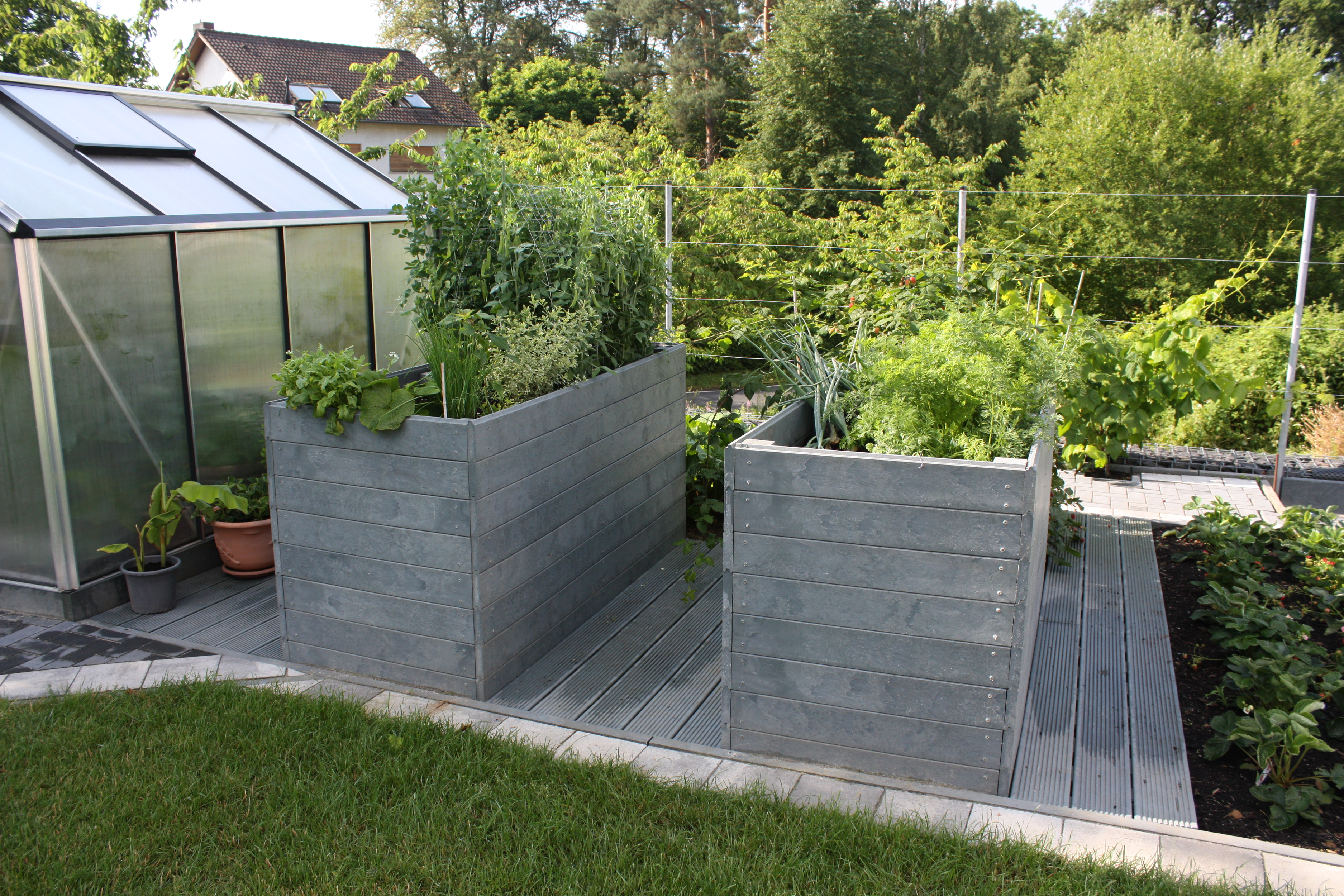 Lama polietileno 10 x 140 cm y 30 mm gris hanit