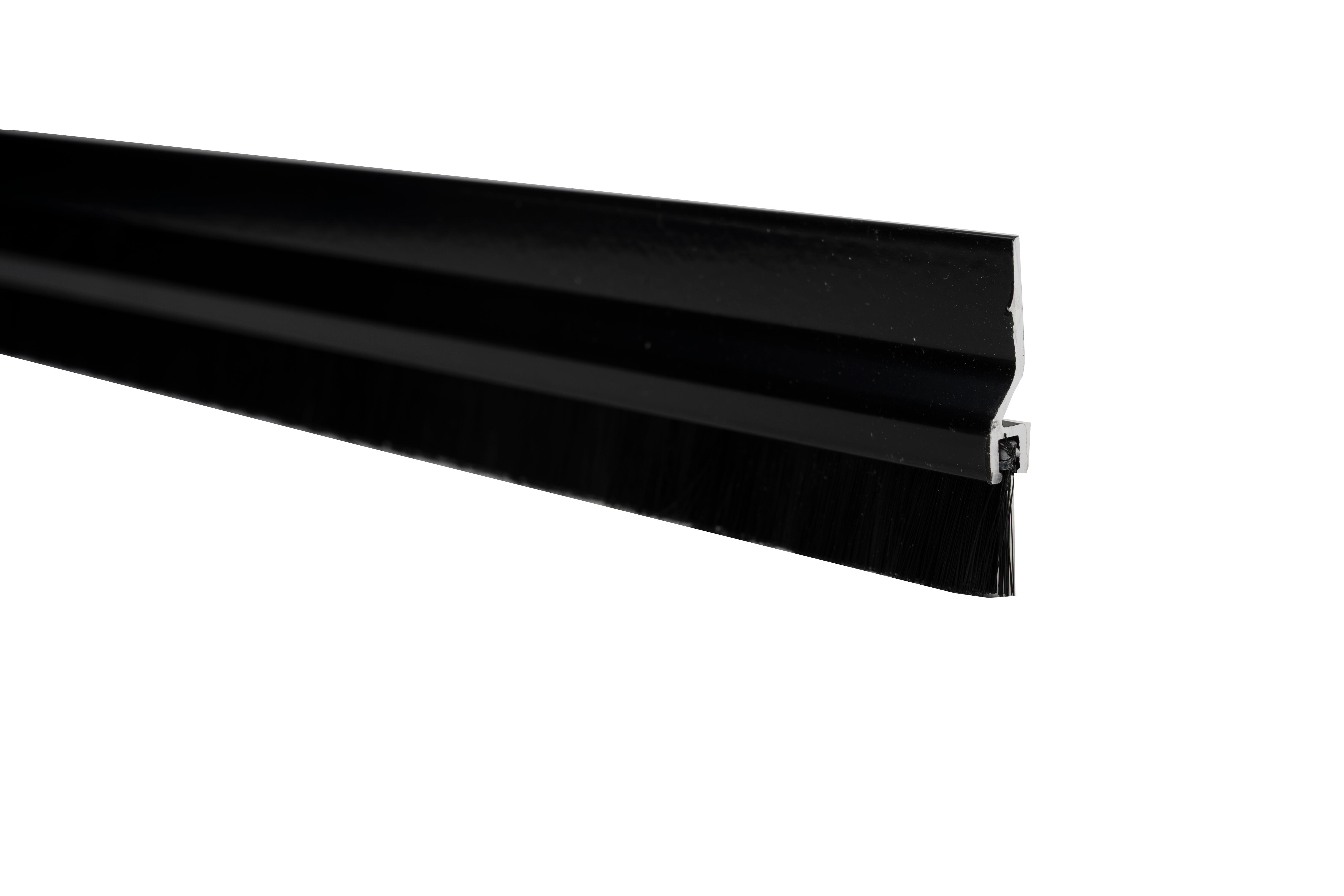 Burlete de puerta adhesivo interior BURCASA alu en color negro, 10 mm de espesor x 4.5 cm de altura x 92 cm de longitud. Recortable. Tipo de instalación encolado. - 3