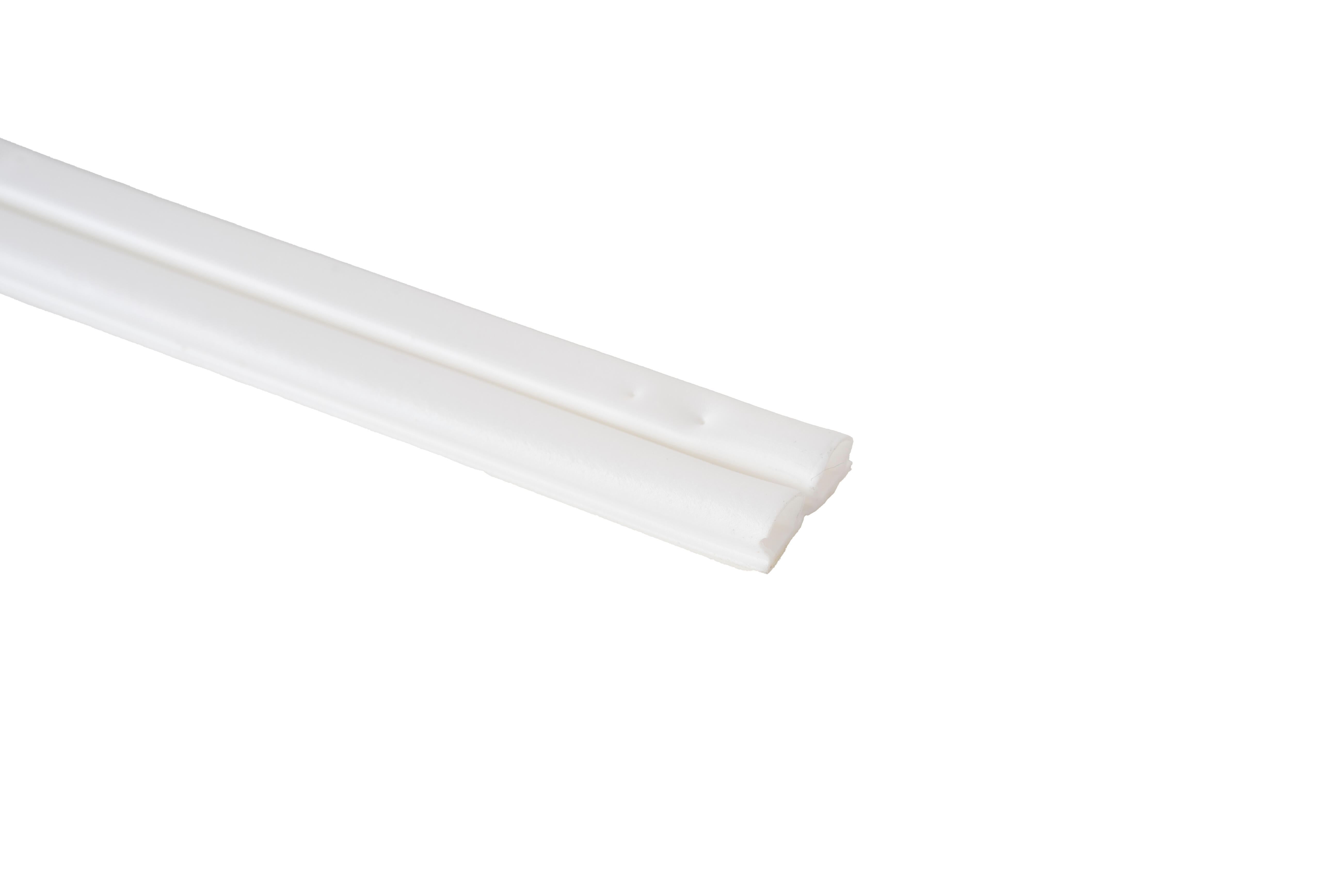 Burlete para ventanas y puertas AXTON adhesivo en color blanco,  9 mm de anchura x 25 m de longitud. Impide el paso del agua. Perfil junta O. Recortable. Tipo de instalación encolado. - 8