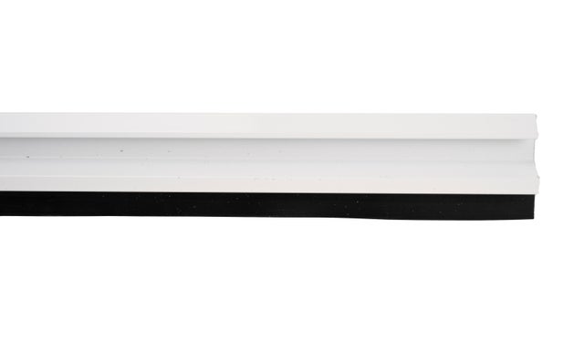 Burlete de puerta exterior BURCASA deflector lluvia en color blanco, 16.5 mm de espesor x 5.3 cm de altura x 100 cm de longitud. Impide el paso del agua. Perfil junta plano. Recortable. Tipo de instalación atornillar.