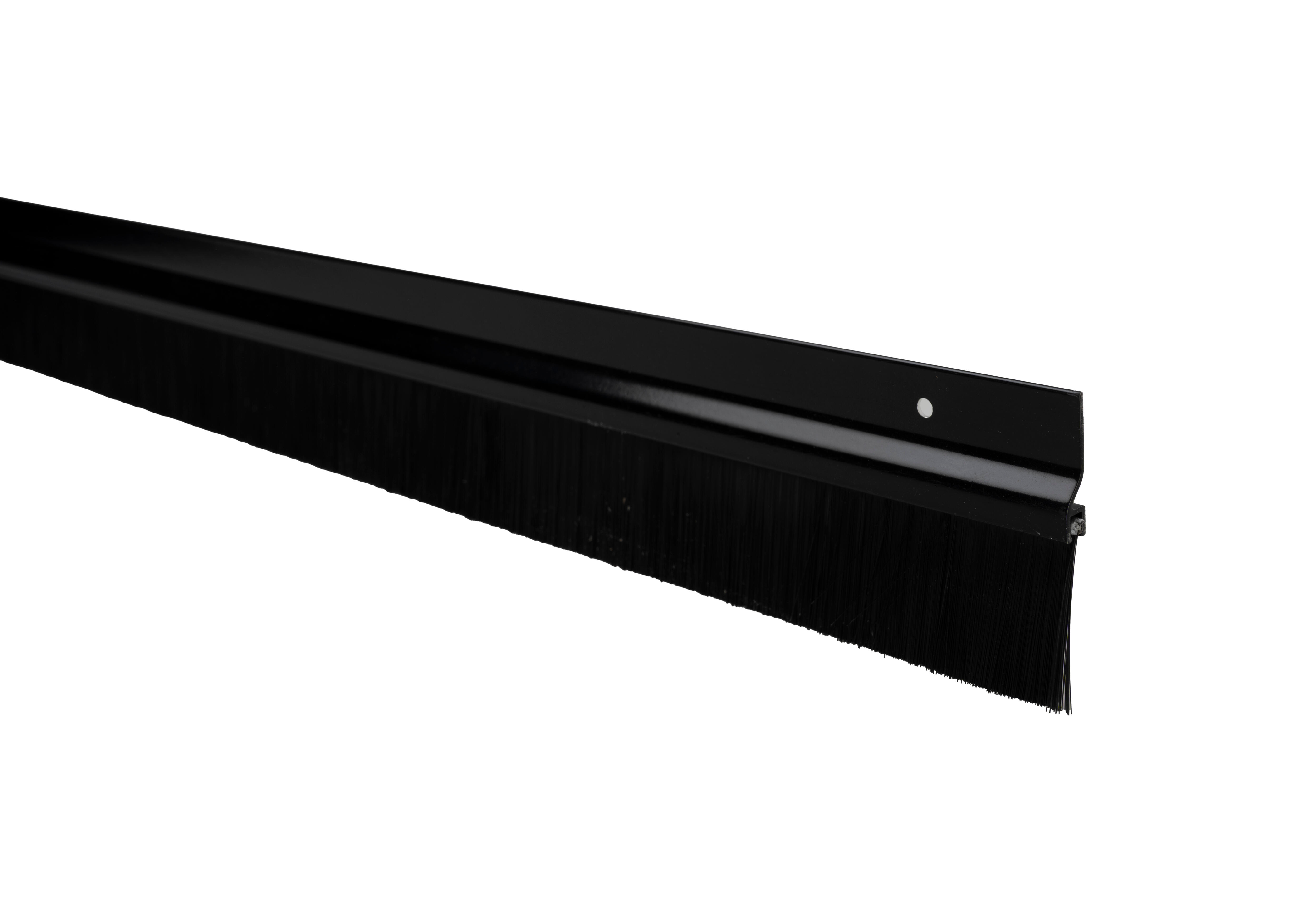 Burlete de puerta de garaje BURCASA alu fleco en color negro, 10 mm de espesor x 6.5 cm de altura x 250 cm de longitud. Perfil junta plano. Recortable. Tipo de instalación atornillar. - 2