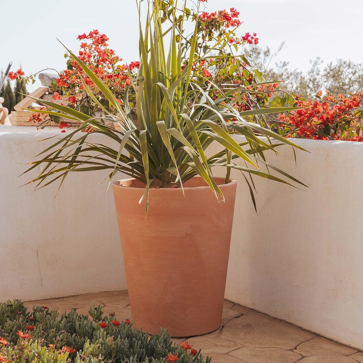 Maceta redonda de polietileno NEWGARDEN Gerbera ø 33 cm y 39 cm altura marrón topo - 3