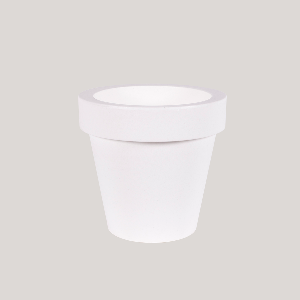 Maceta redonda de polietileno newgarden magnolia ø 60 cm y 57 cm altura blanco