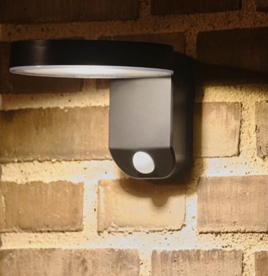 Applique solaire avec détecteur Rica 480 Lumen, blanc chaud, noir NORDLUX