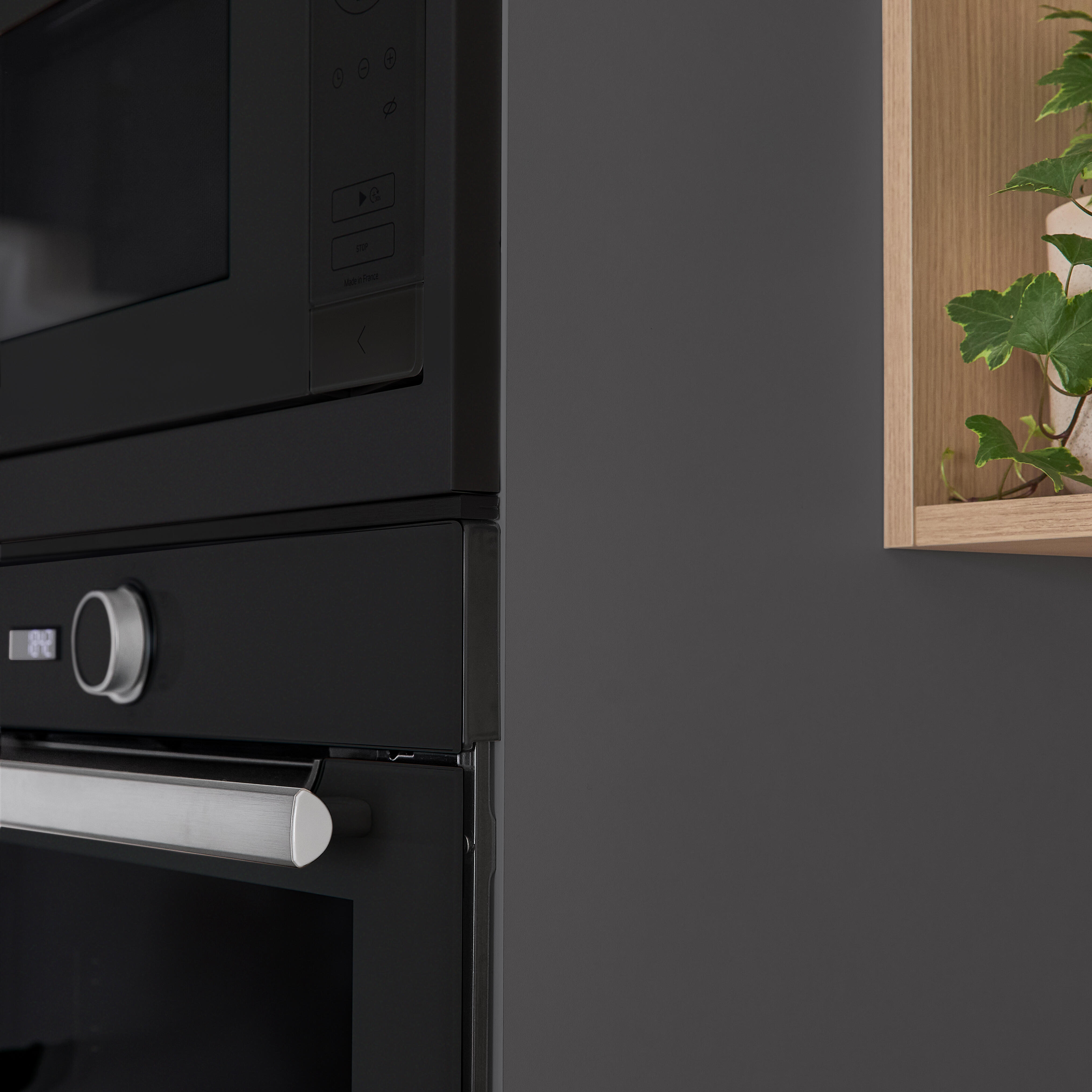 Finition des meubles de cuisine noir x Ep.18 mm - 5