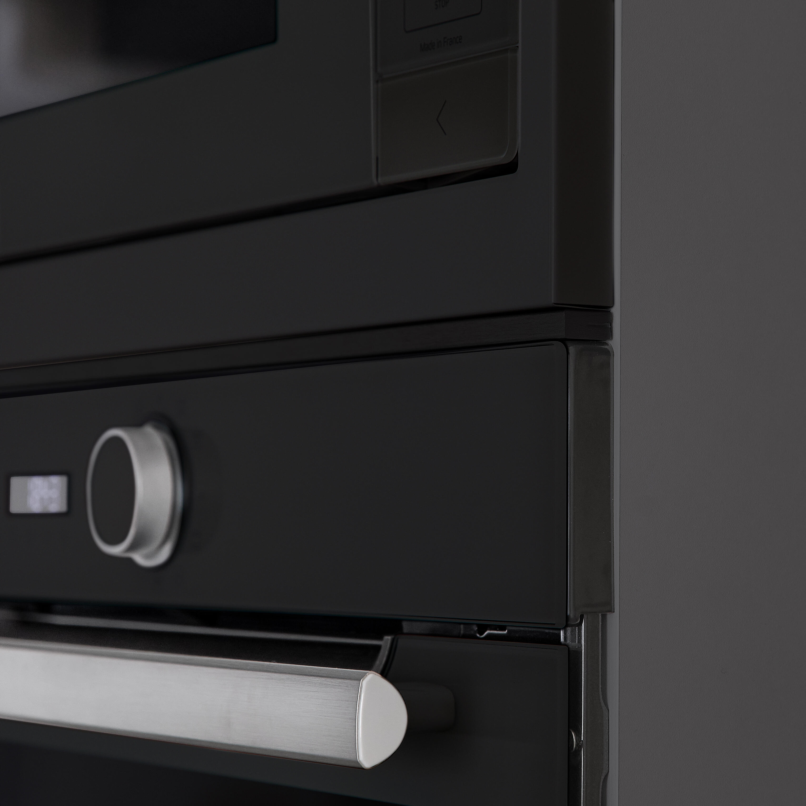 Finition des meubles de cuisine noir x Ep.18 mm - 2