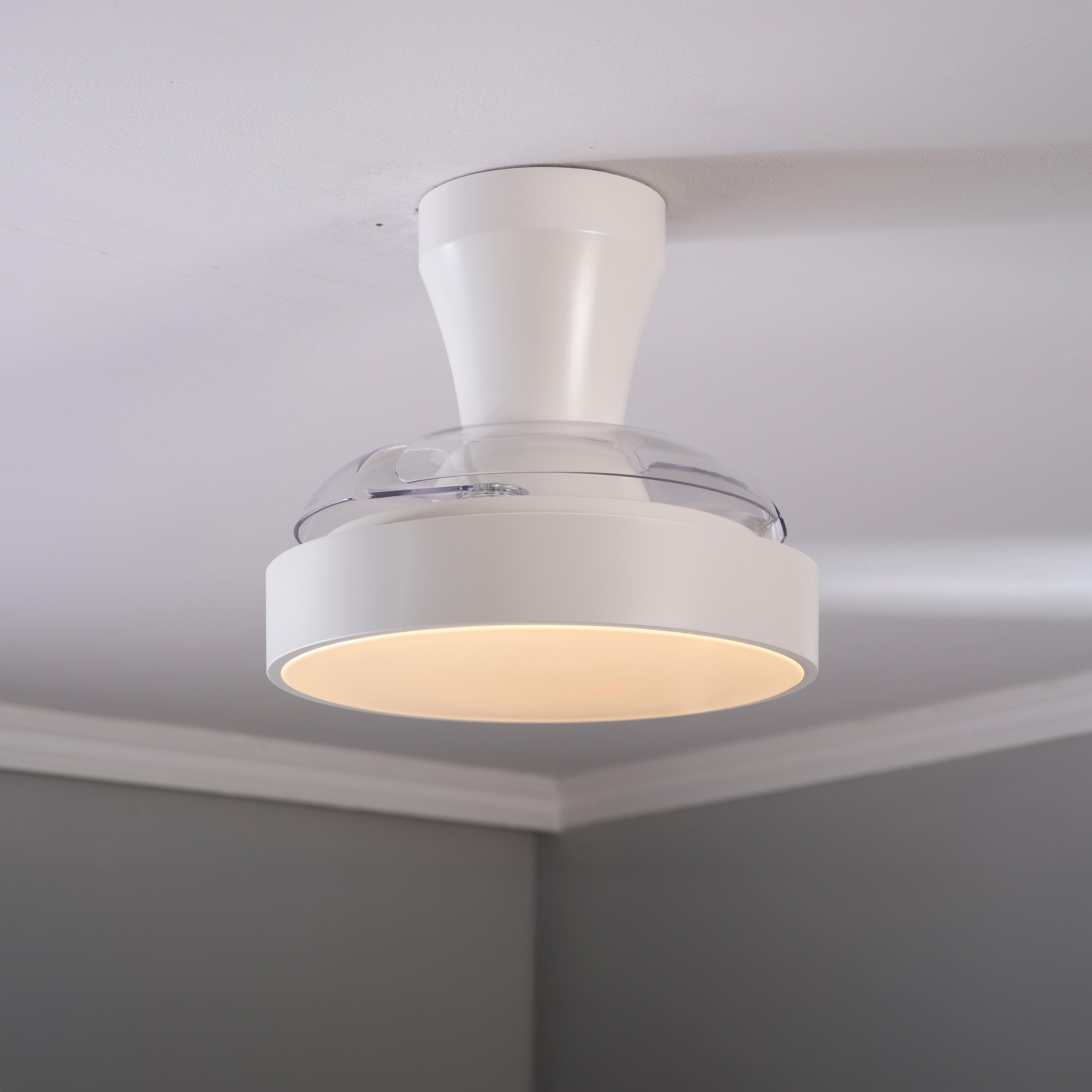 Ventilador de techo con luz silencioso DC 21W con mando ø55 cm Torrent INSPIRE blanco luz CCT 3 aspas retráctiles tipo lámpara| 6 velocidades| modo verano/invierno| temporizador| brisa| recomendado para <13m² - 15