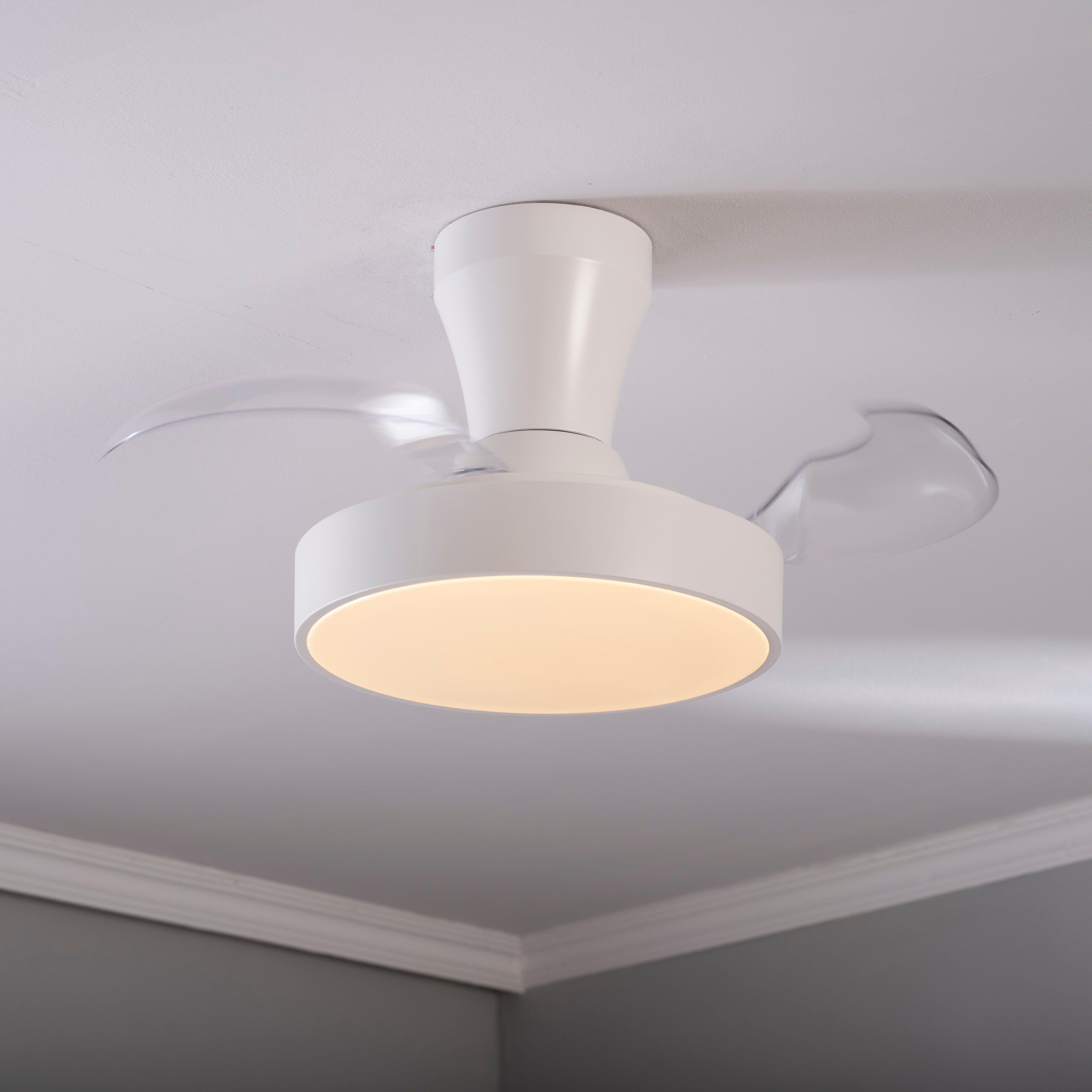 Ventilador de techo con luz silencioso DC 21W con mando ø55 cm Torrent INSPIRE blanco luz CCT 3 aspas retráctiles tipo lámpara| 6 velocidades| modo verano/invierno| temporizador| brisa| recomendado para <13m² - 16