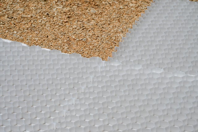 GRAVELSTAB BLANC 1186X793MM